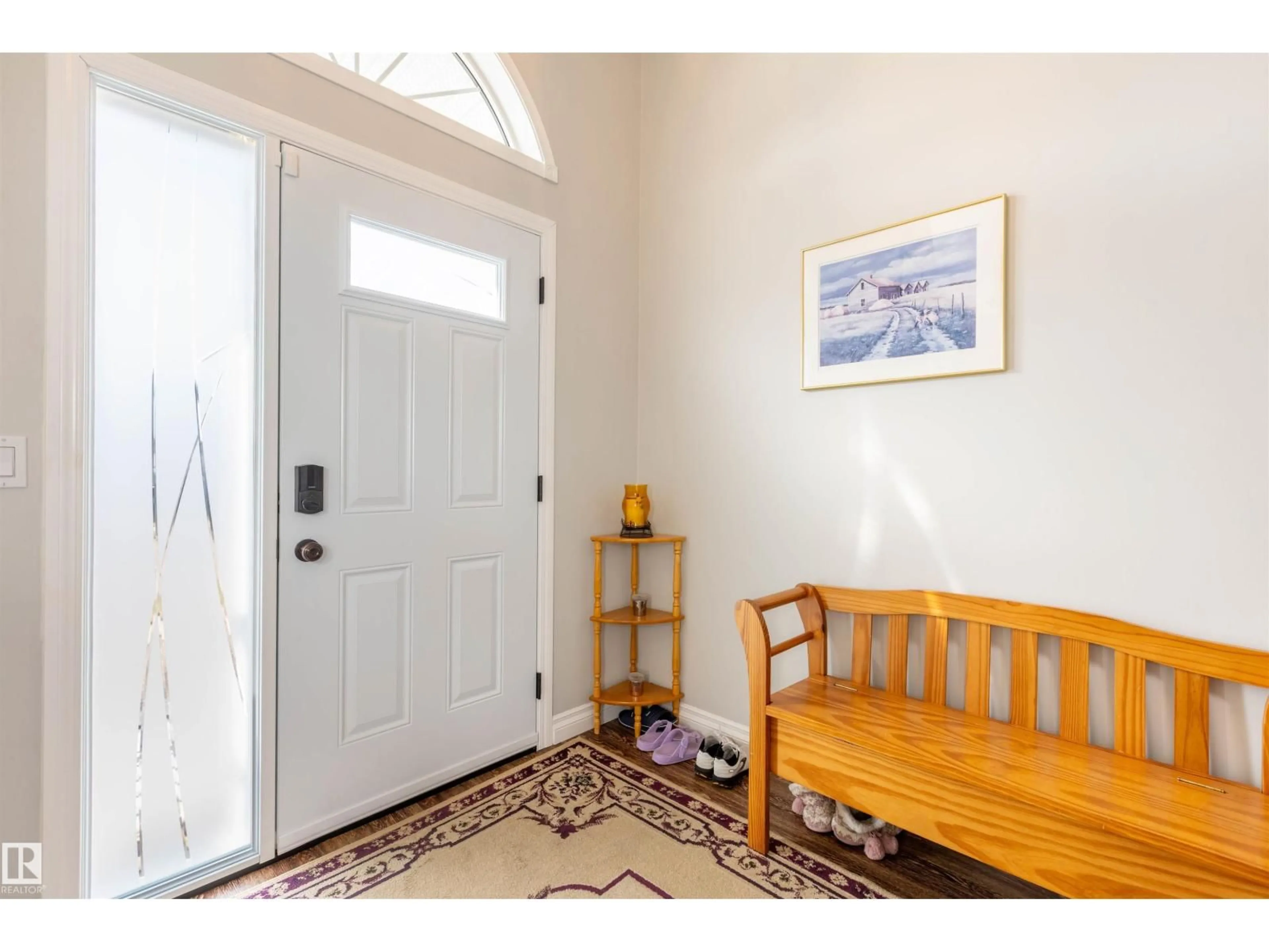 Indoor entryway for 8704 99 AV, Morinville Alberta T8R1S8