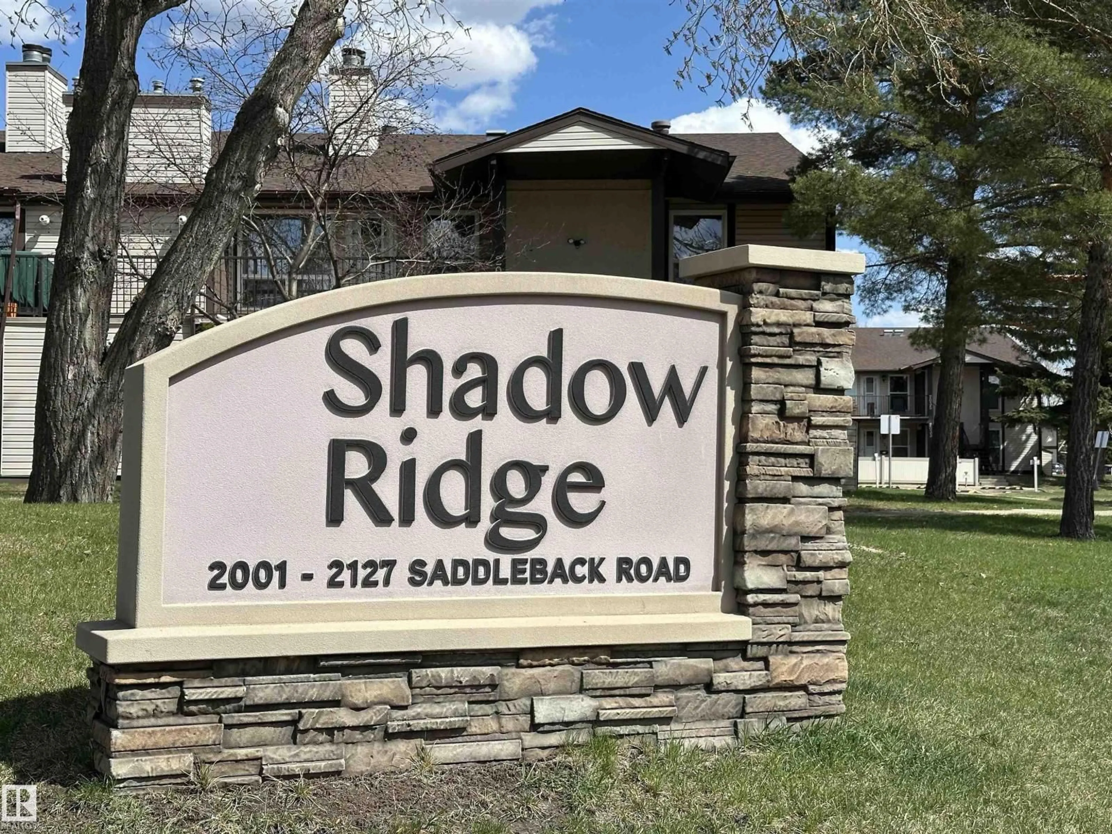 Unknown for 2071 SADDLEBACK RD, Edmonton Alberta T6J4T4