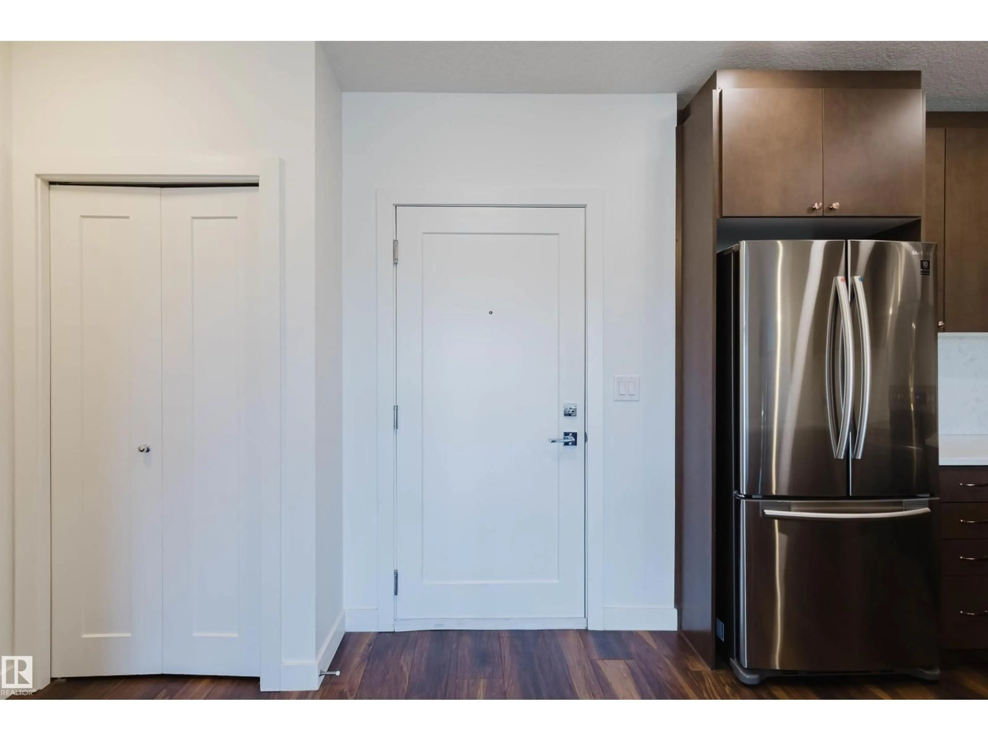 Indoor entryway for 205 - 1316 WINDERMERE WY, Edmonton Alberta T6W2J3