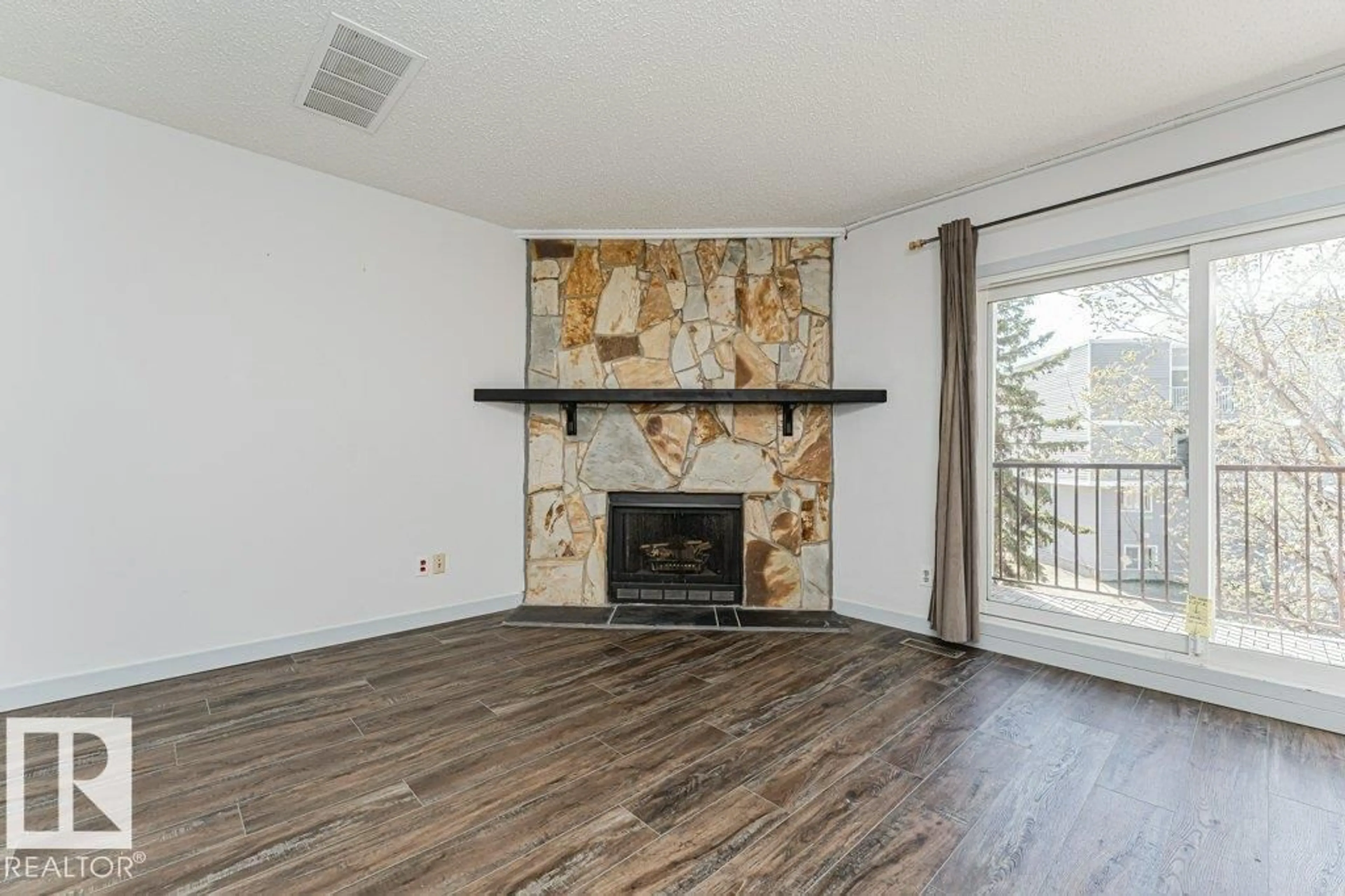 A pic of a room for 308 14004 26 ST, Edmonton Alberta T5Y1Y4