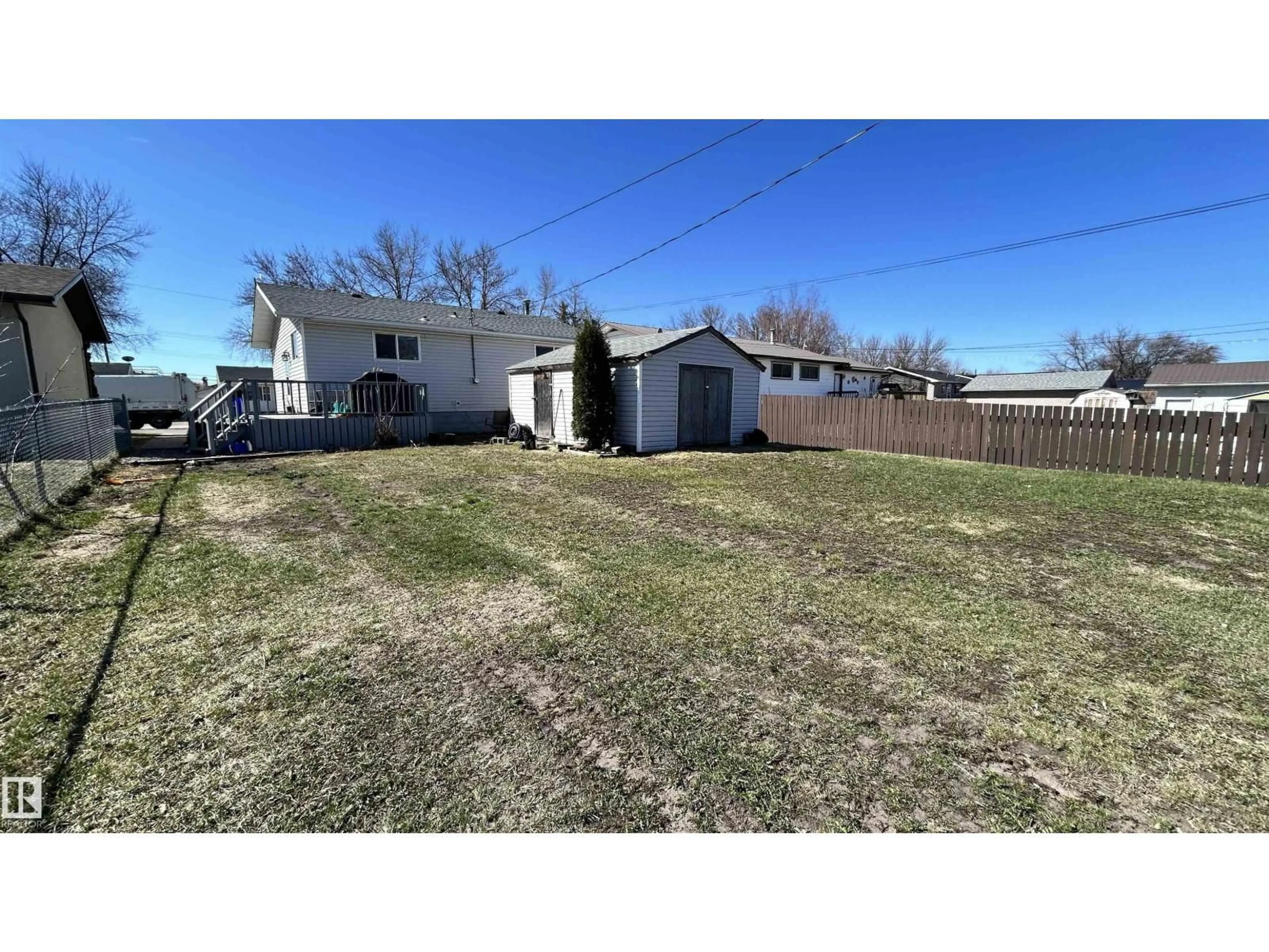 A pic from outside/outdoor area/front of a property/back of a property/a pic from drone, street for 5411 51 AV, Bonnyville Town Alberta T9N1Z9