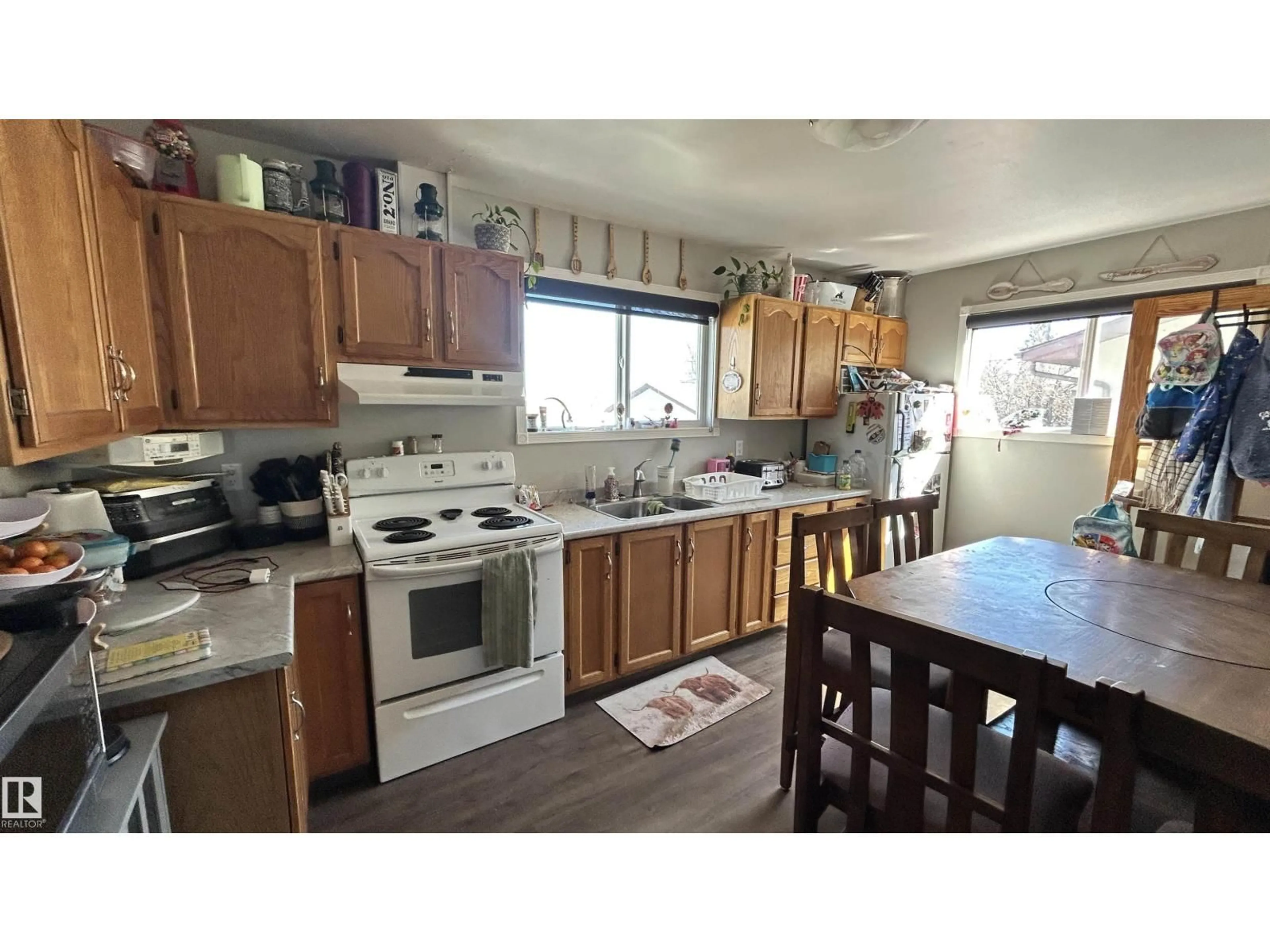 Standard kitchen, wood/laminate floor for 5411 51 AV, Bonnyville Town Alberta T9N1Z9