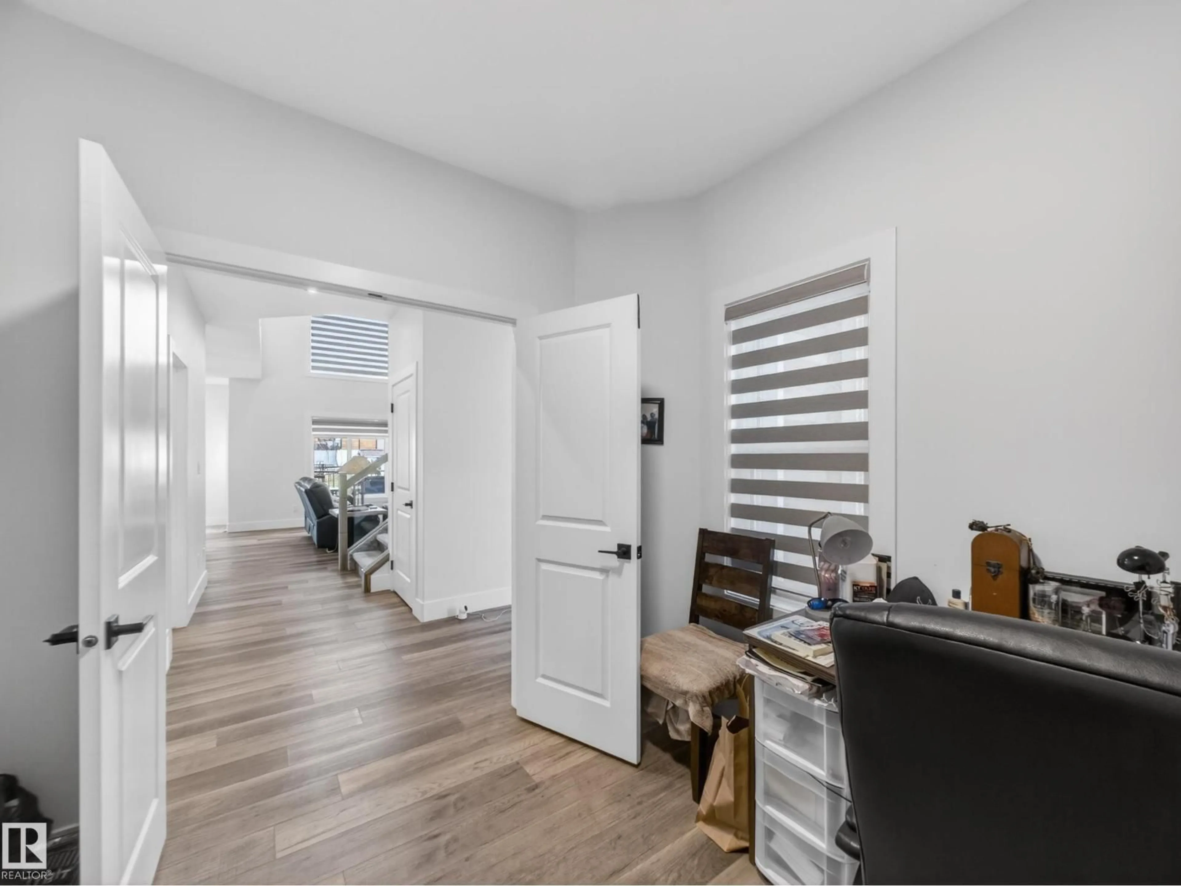 Indoor entryway for 75 WILLOW LI, Fort Saskatchewan Alberta T8L0W8
