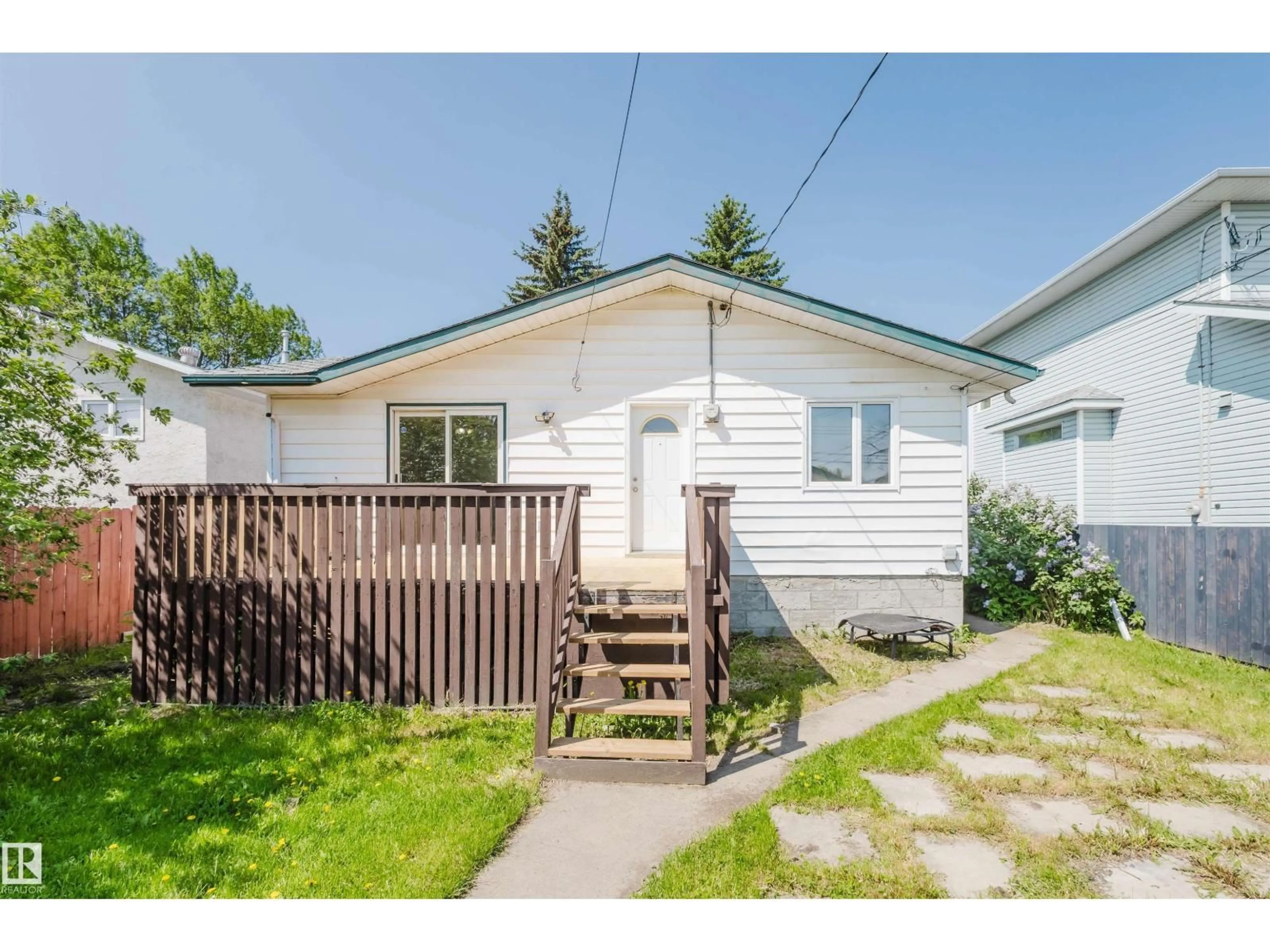 Unknown for 9731 162 ST, Edmonton Alberta T5P3L1