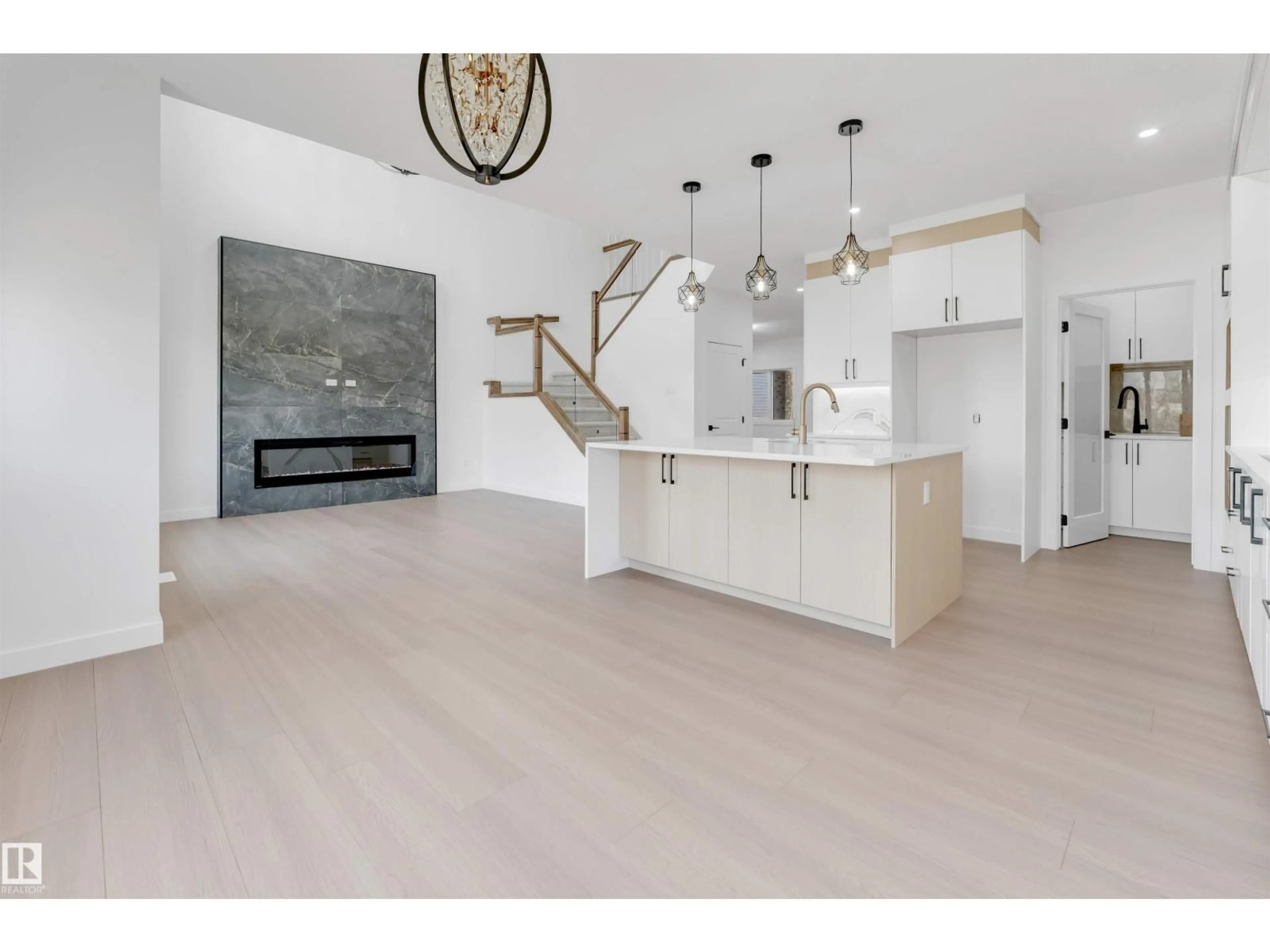 Open concept kitchen, unknown for 138 CREEKSIDE LANE LN, Leduc Alberta T9E1T1
