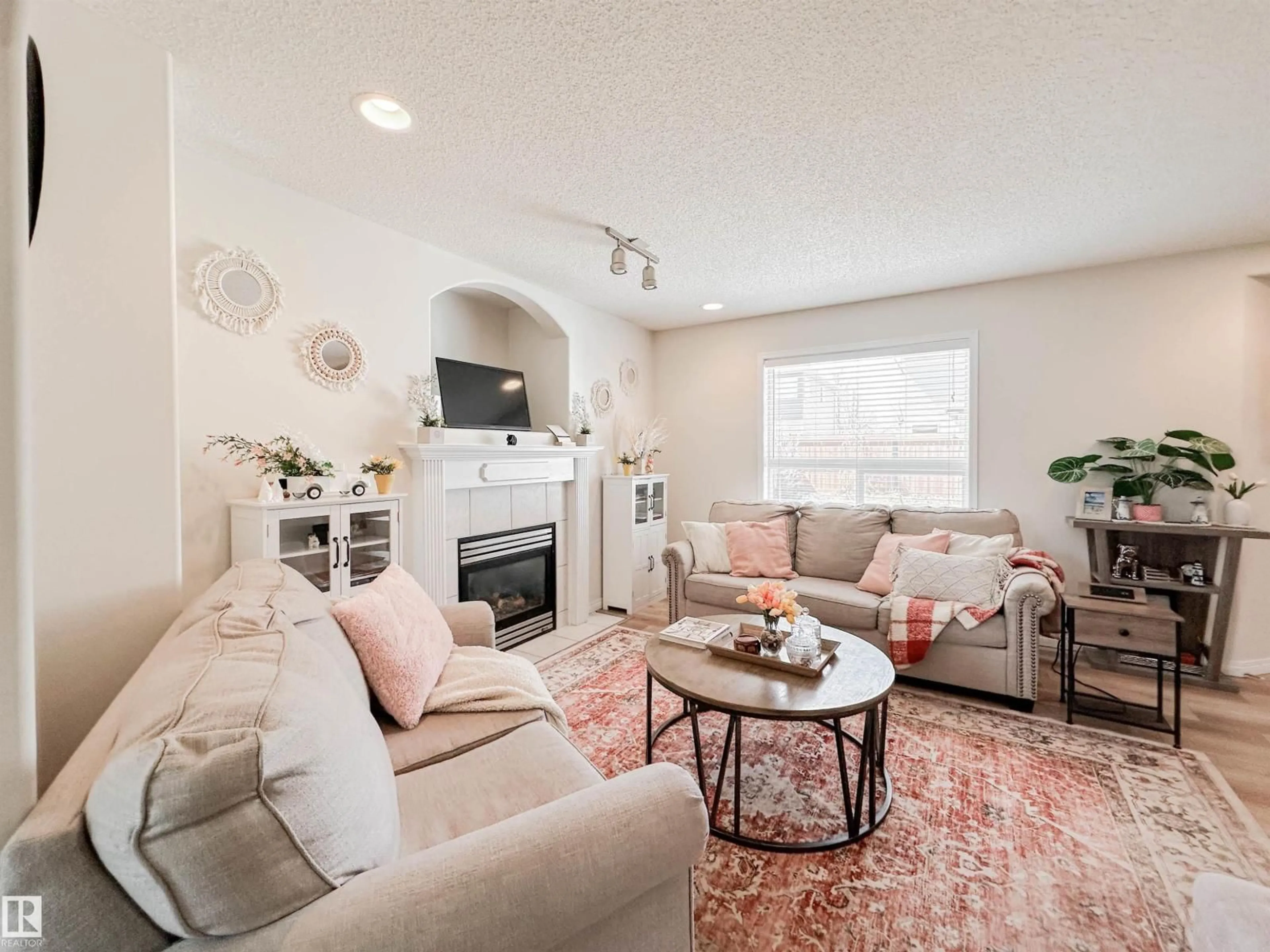 Living room with furniture, unknown for 6 NORFOLK CL, St. Albert Alberta T8N7B8
