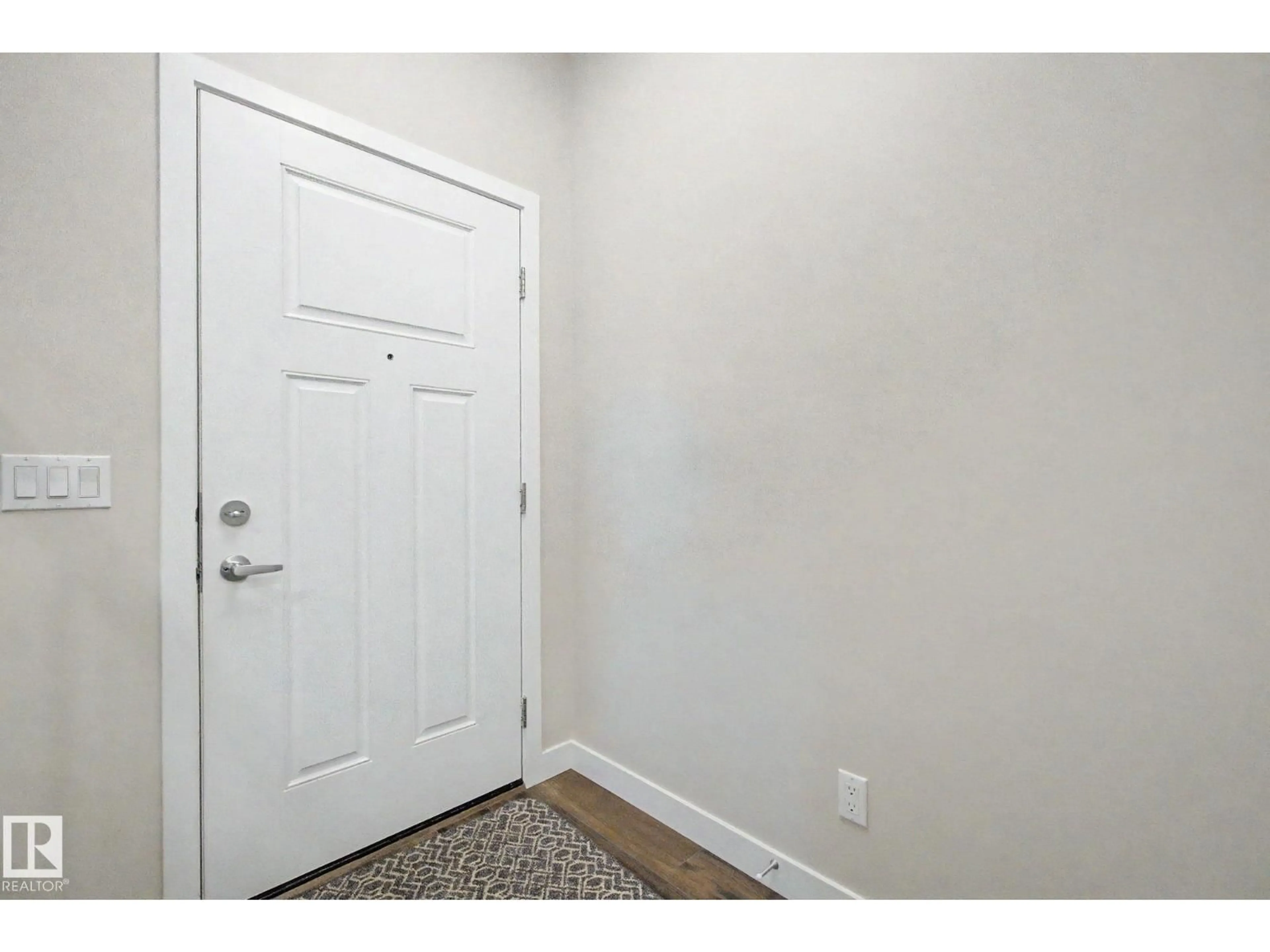 Indoor entryway for 3464 CRAIG LANDING LD, Edmonton Alberta T6W5H2