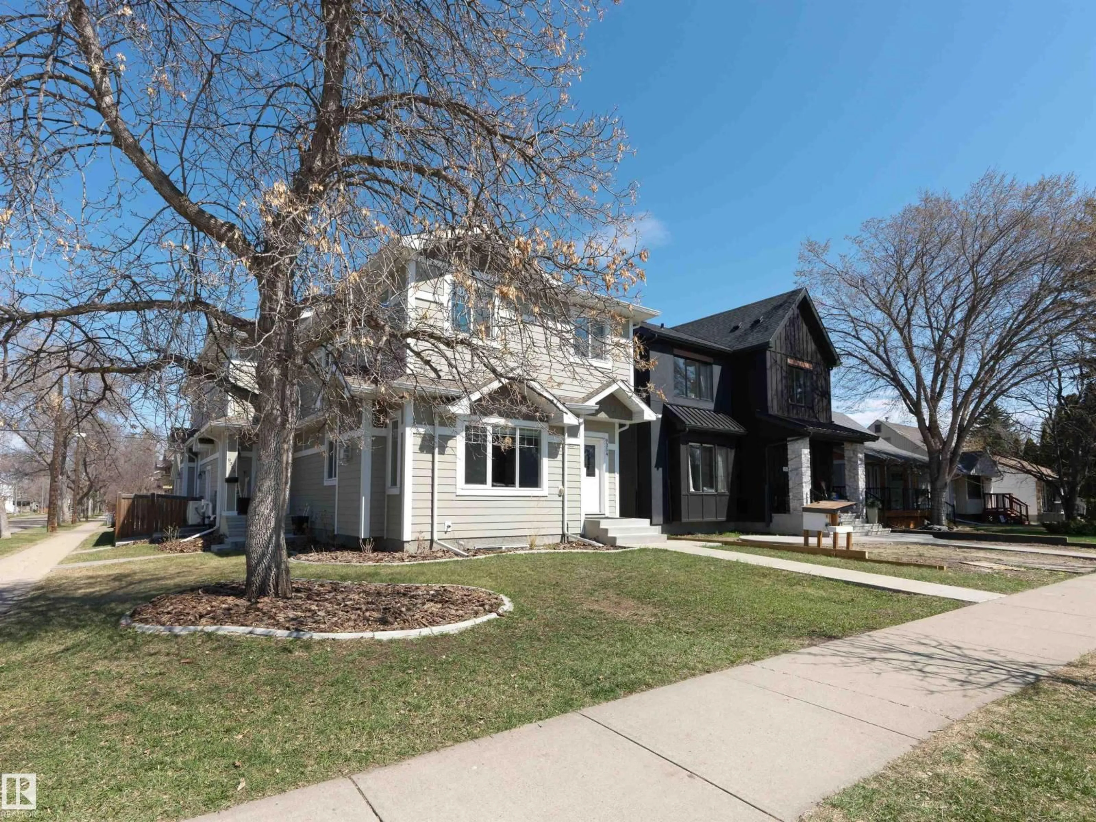 Unknown for 9354 73 AV, Edmonton Alberta T6E1A7