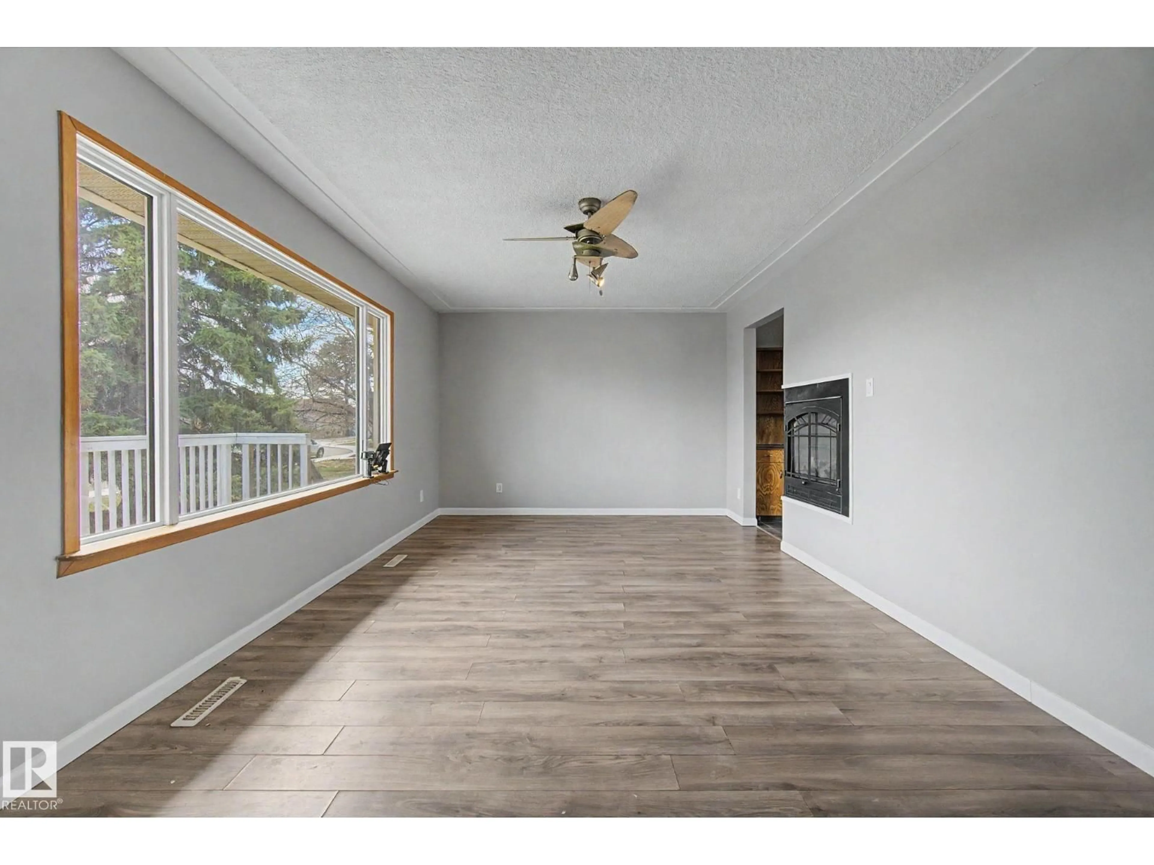 A pic of a room for NW - 6048 105B ST, Edmonton Alberta T6H2S5