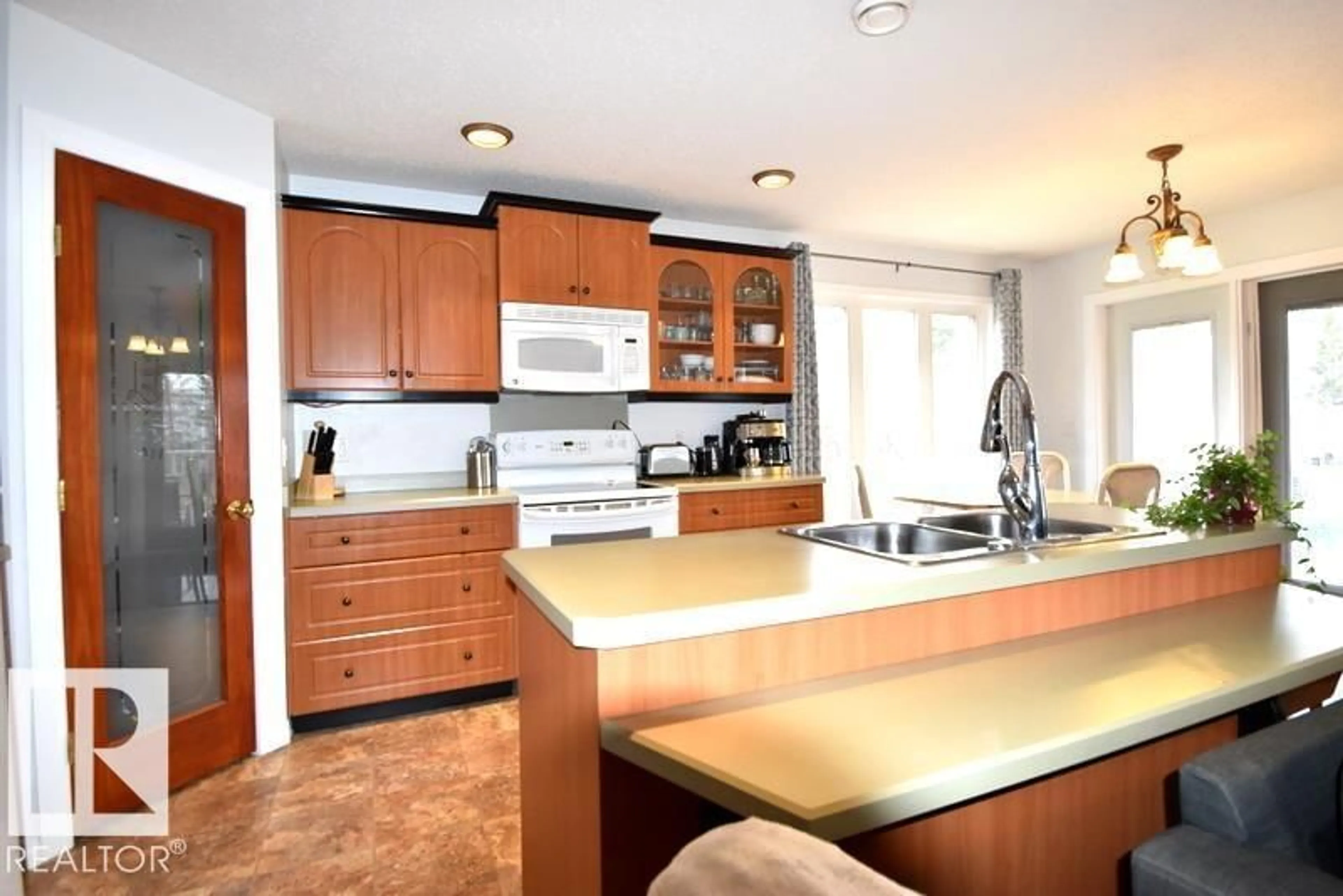 Open concept kitchen, unknown for 5104 49 AV, Smoky Lake Town Alberta T0A3C0