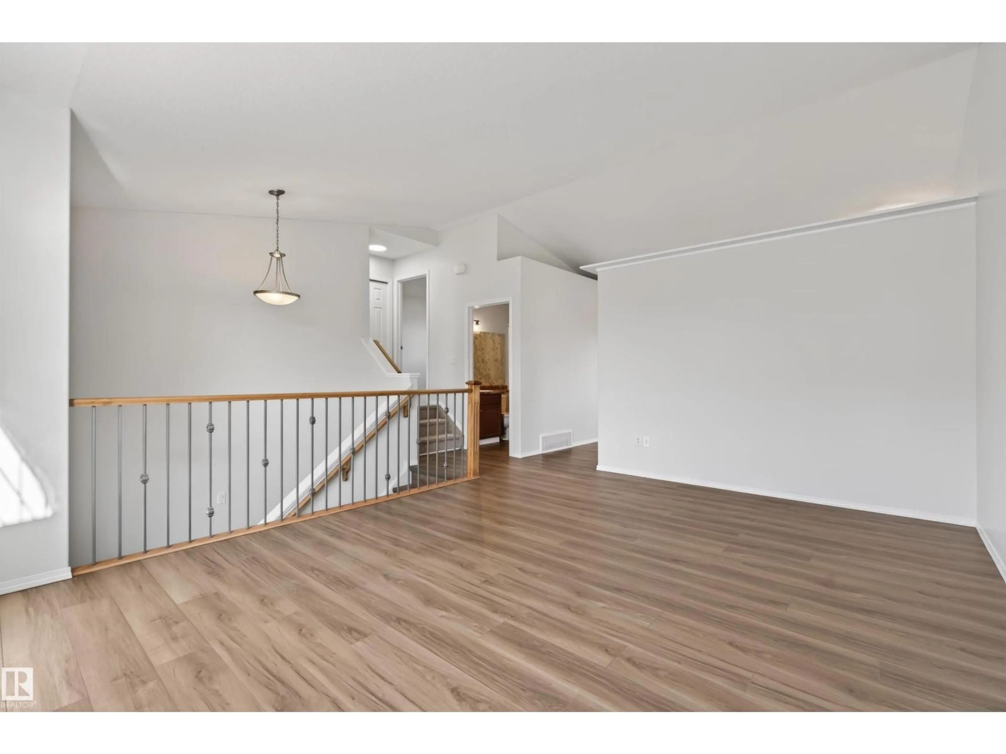 Indoor foyer for #20 - 6506 47 ST, Cold Lake Alberta T9M0C5