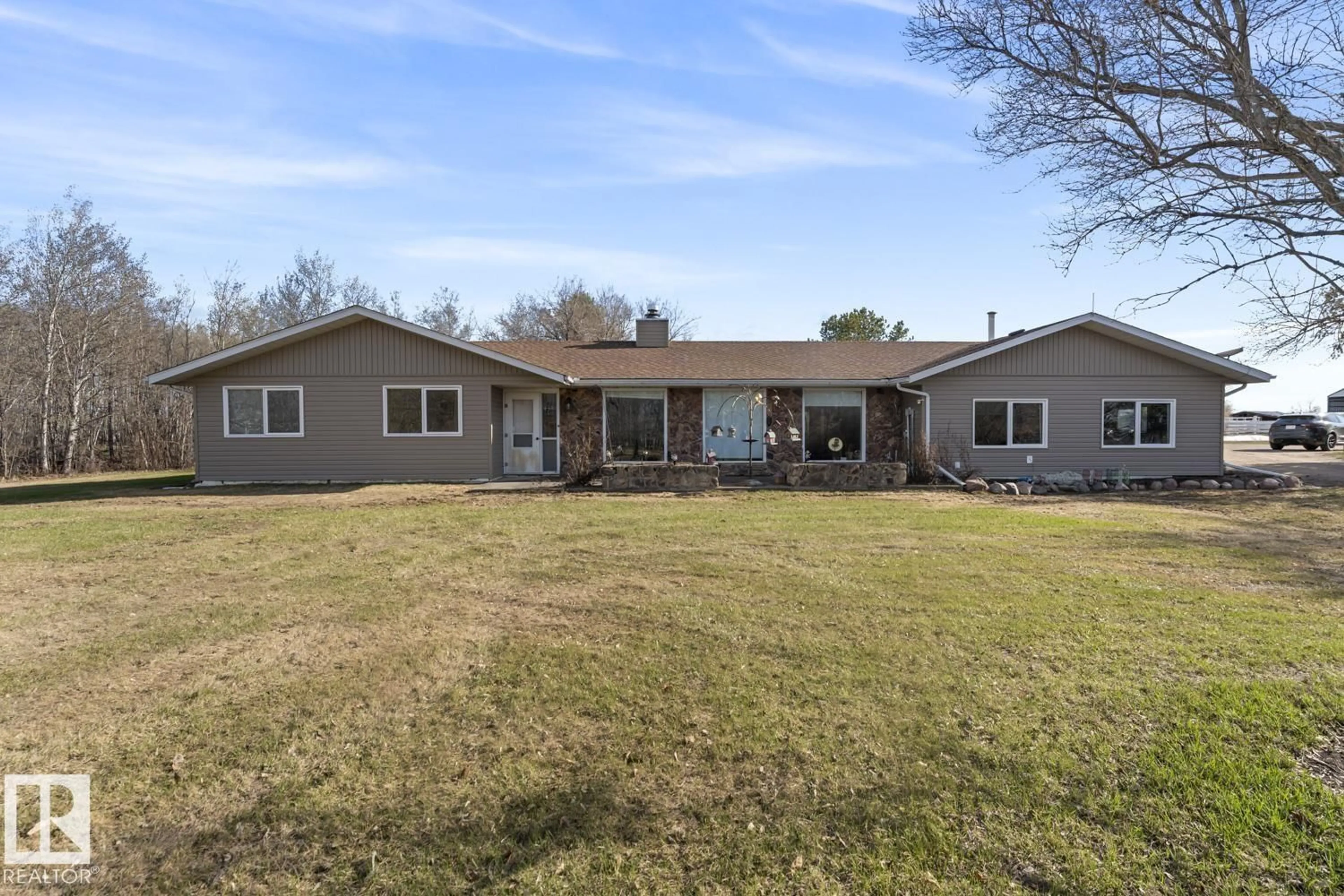 A pic from outside/outdoor area/front of a property/back of a property/a pic from drone, unknown for 42119 TWP RD 612, Rural Bonnyville M.D. Alberta T0A0T0