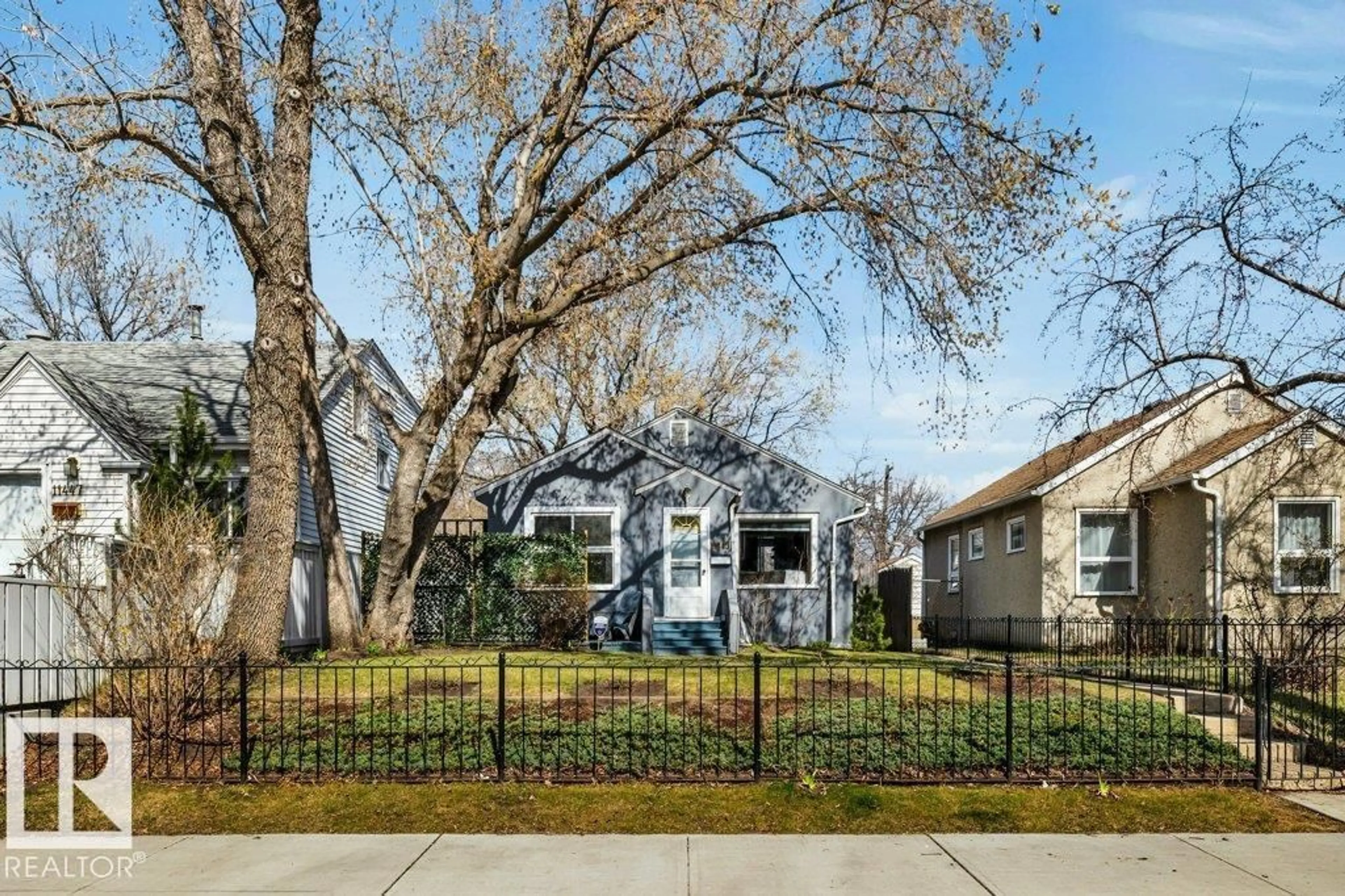 Unknown for NW - 11445 68 ST, Edmonton Alberta T5B1N9
