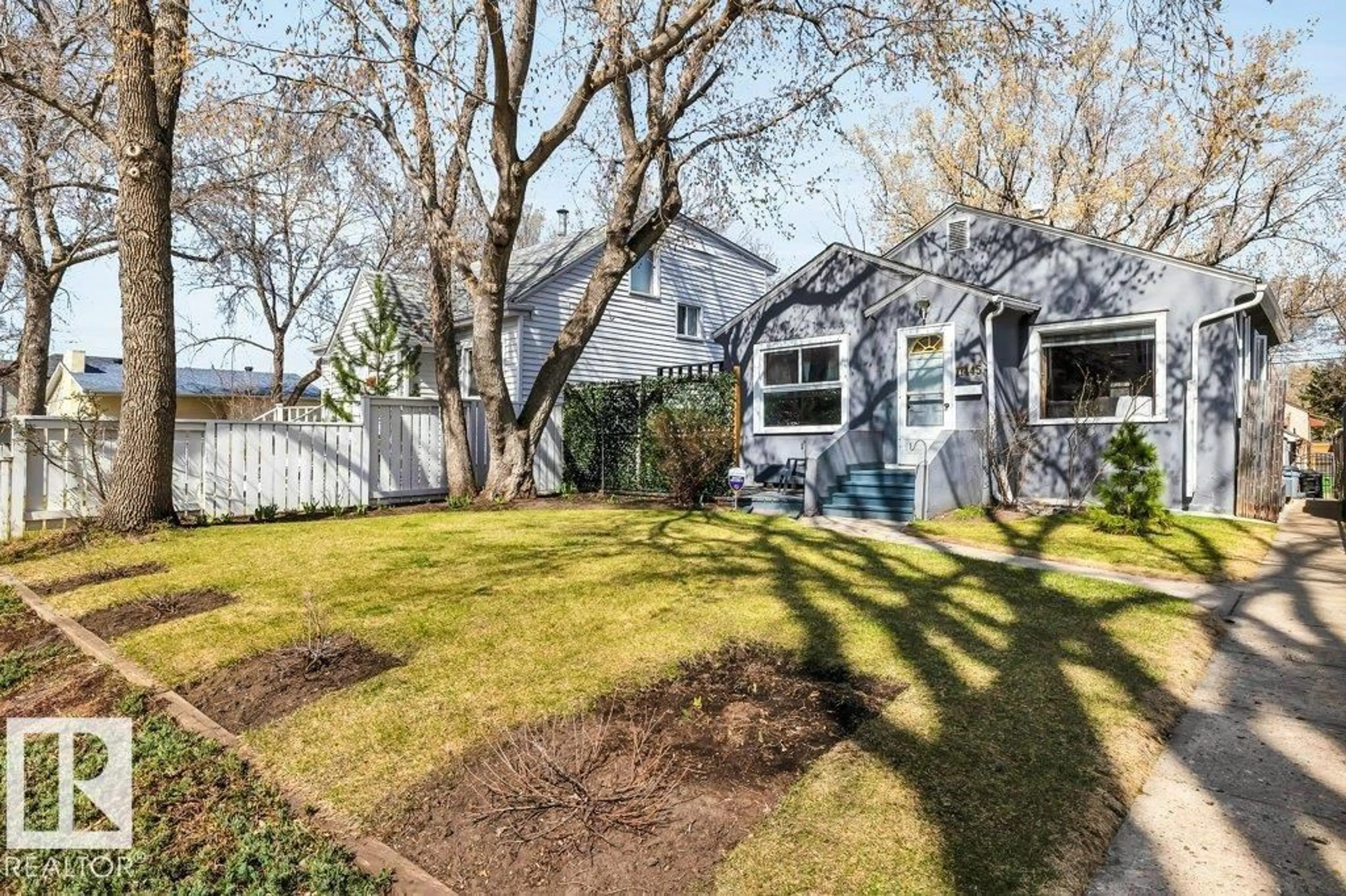 Unknown for NW - 11445 68 ST, Edmonton Alberta T5B1N9