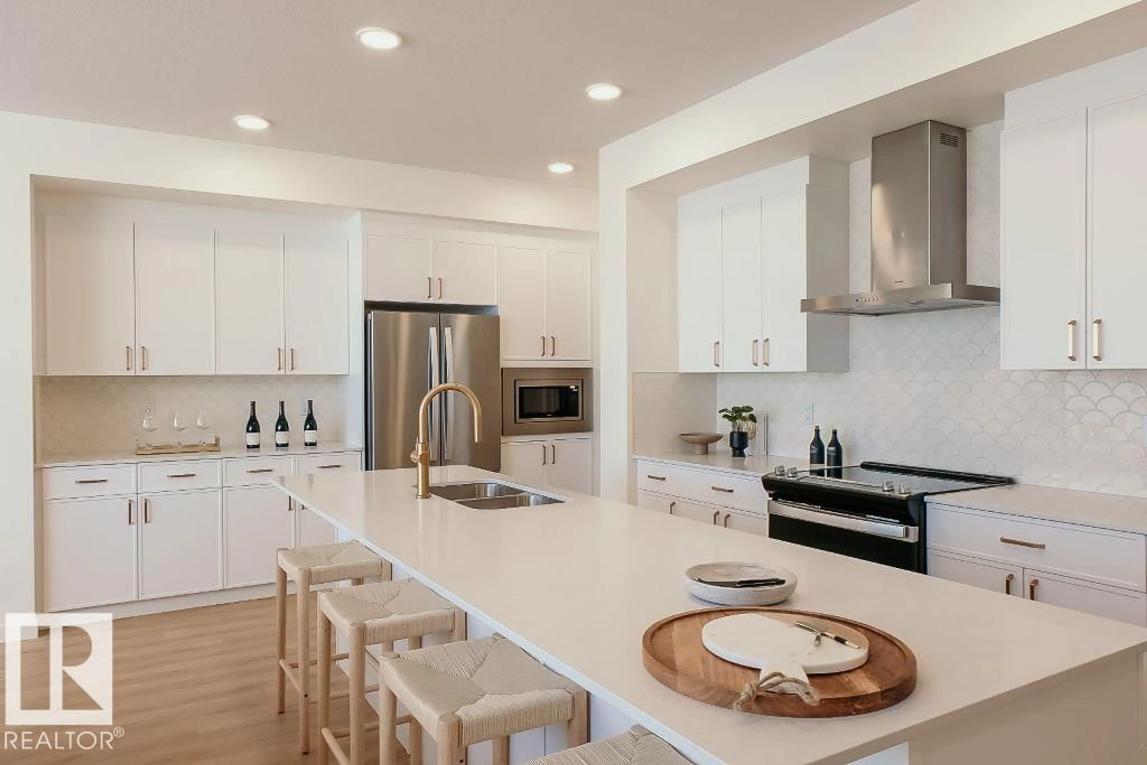 Contemporary kitchen, unknown for 68 GAMBEL LO, Spruce Grove Alberta T7X0C9