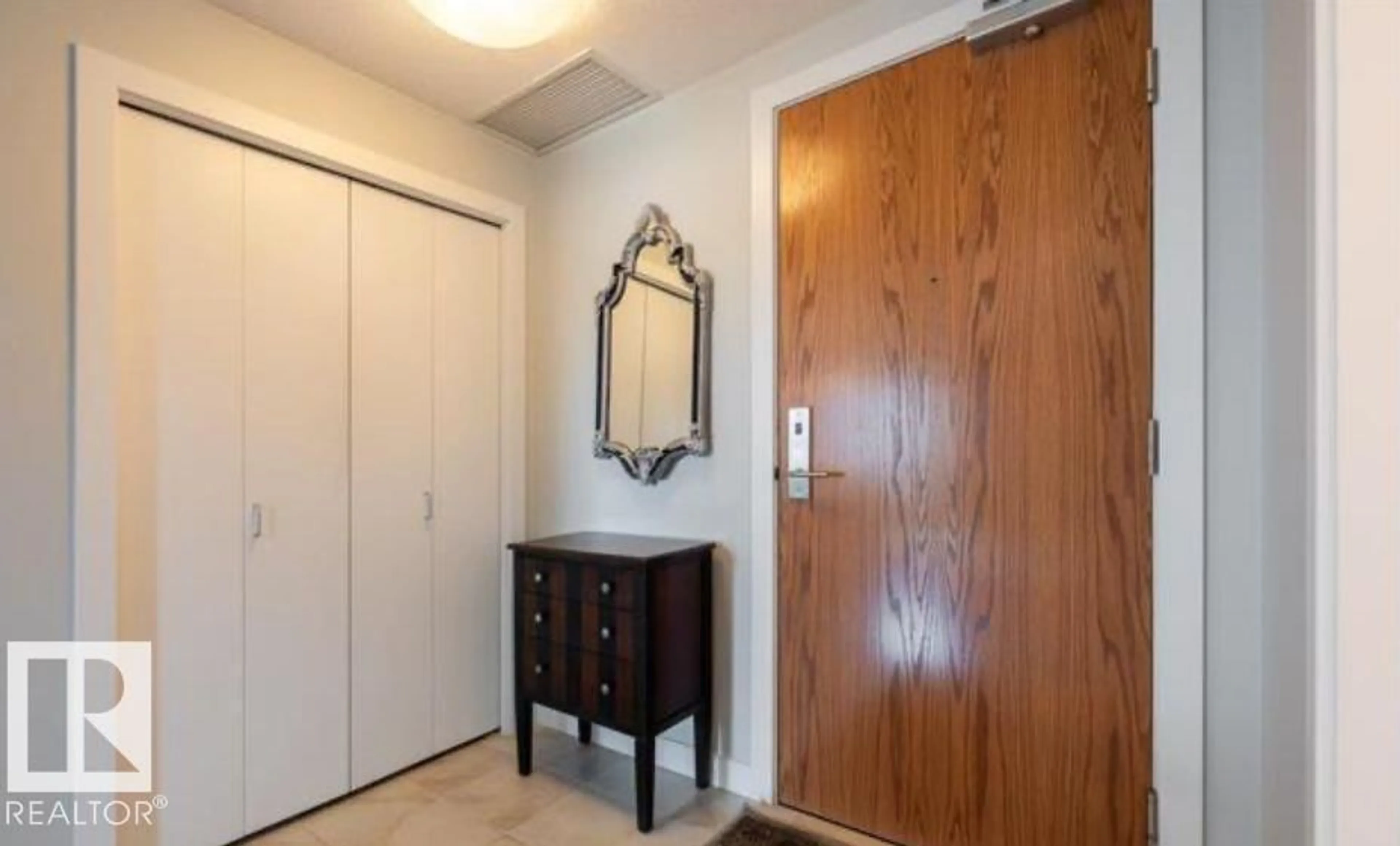 Indoor entryway for #702 - 10055 118 ST, Edmonton Alberta T5K0C1
