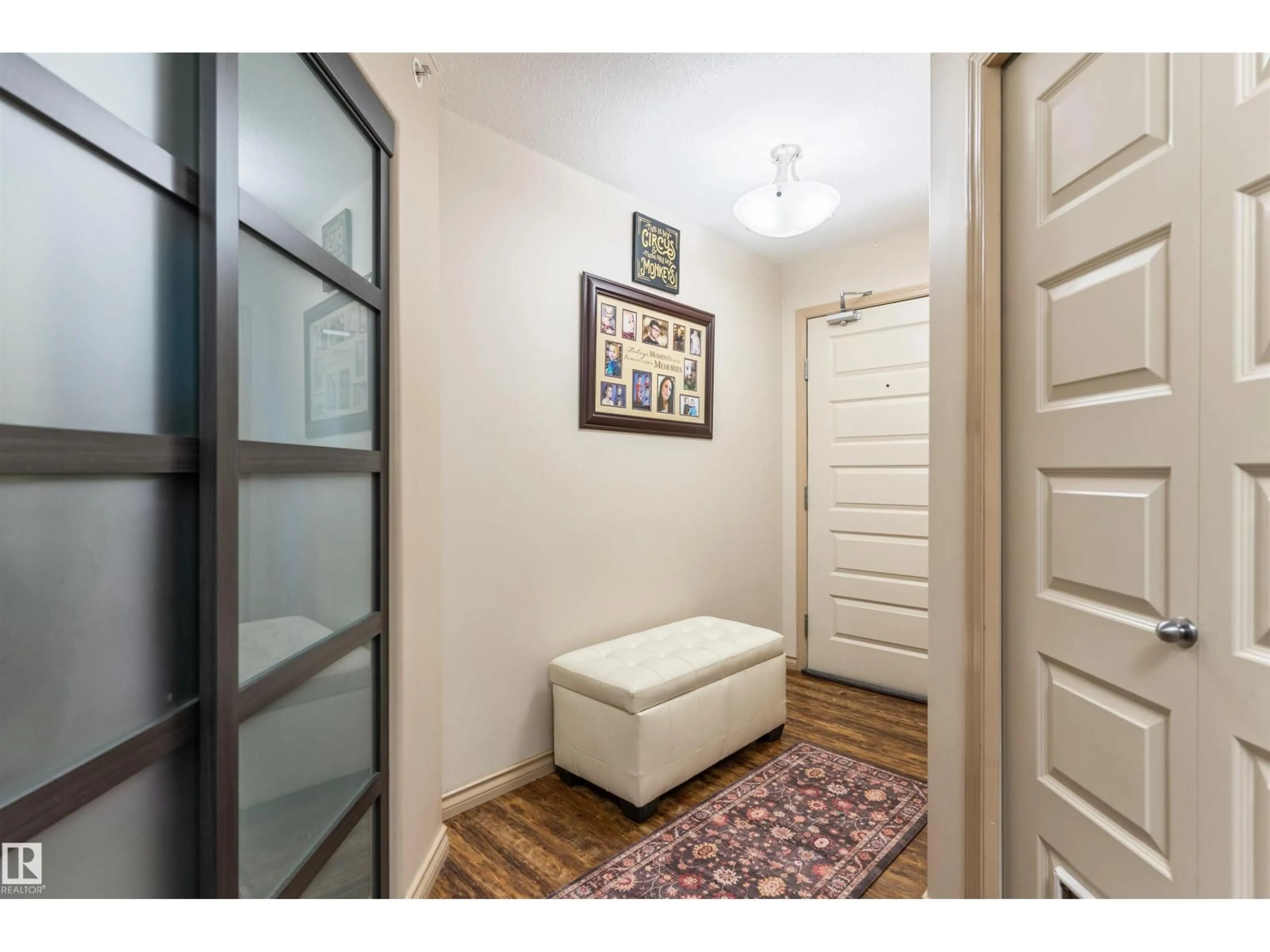 Indoor entryway for #419 - 7909 71 ST, Edmonton Alberta T6B3P5