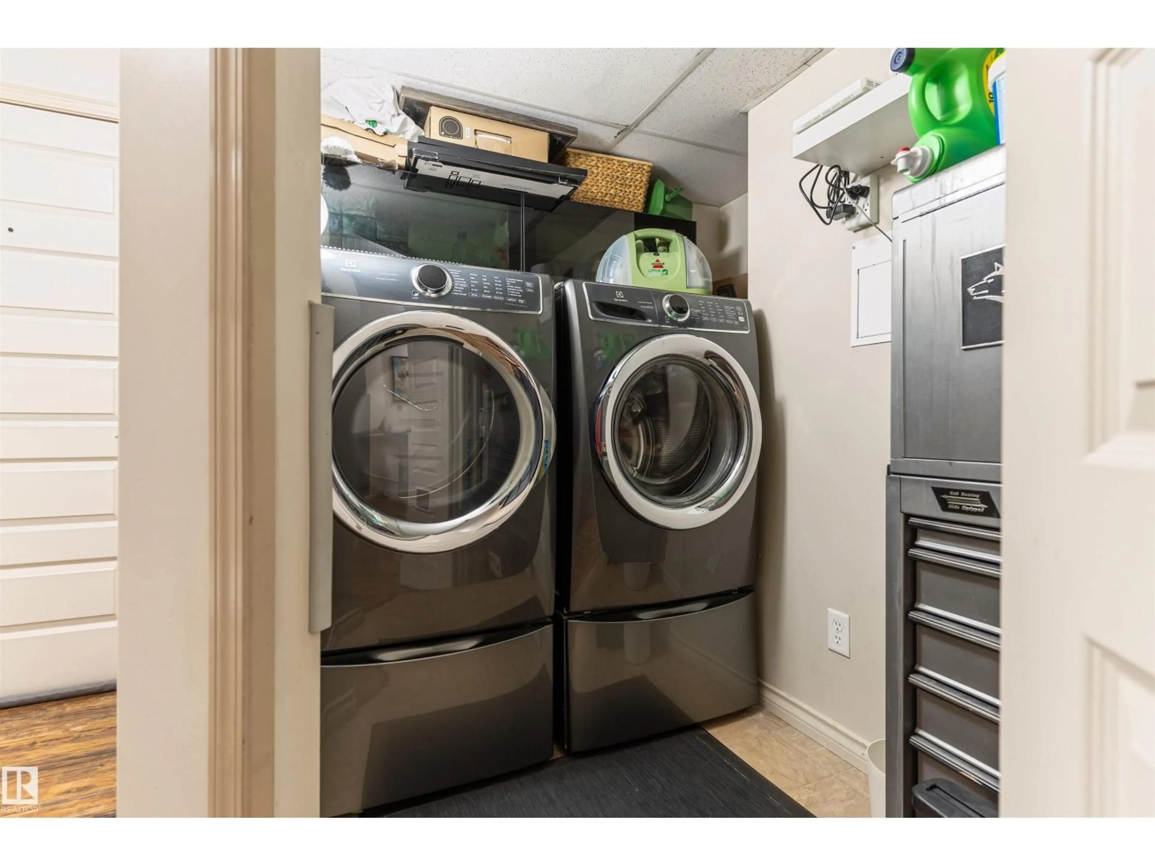 Laundry room for #419 - 7909 71 ST, Edmonton Alberta T6B3P5