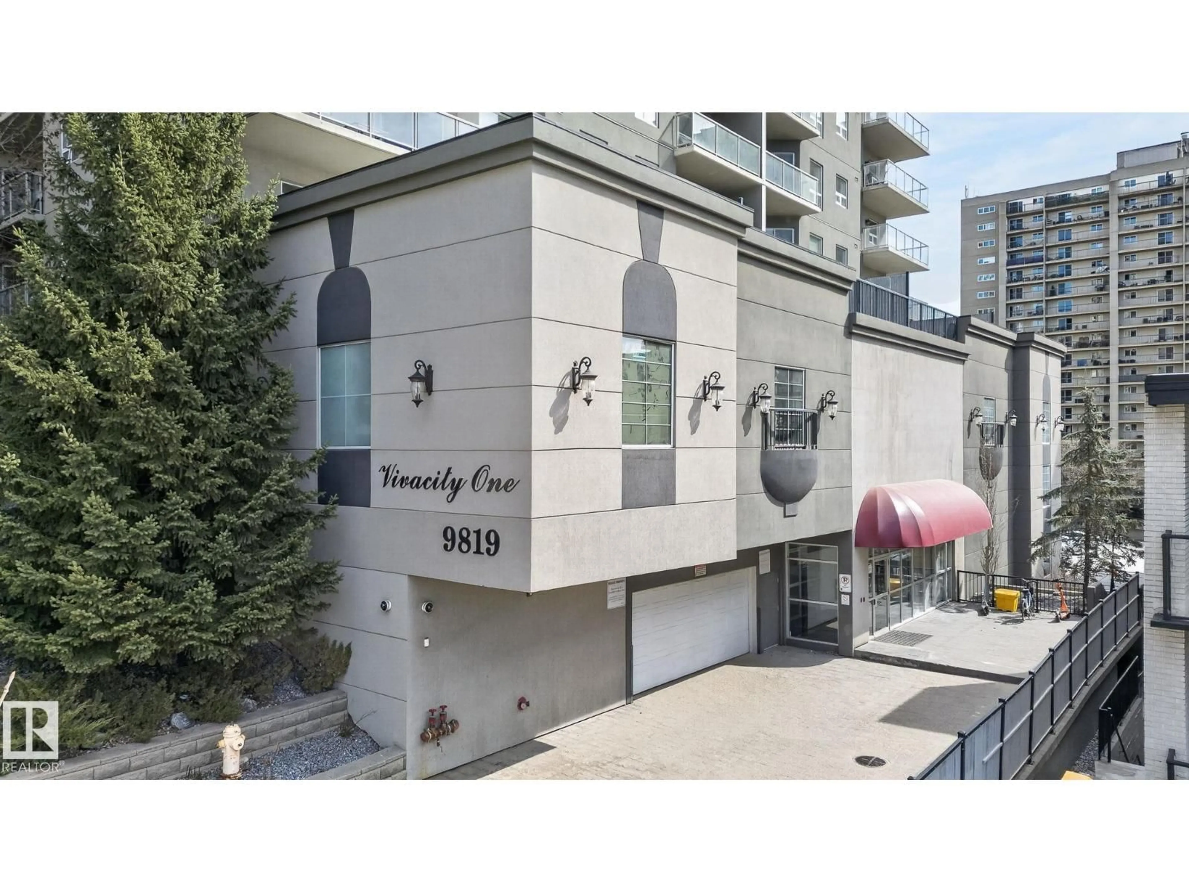 Unknown for 301 - 9819 104 ST, Edmonton Alberta T5K0Y8