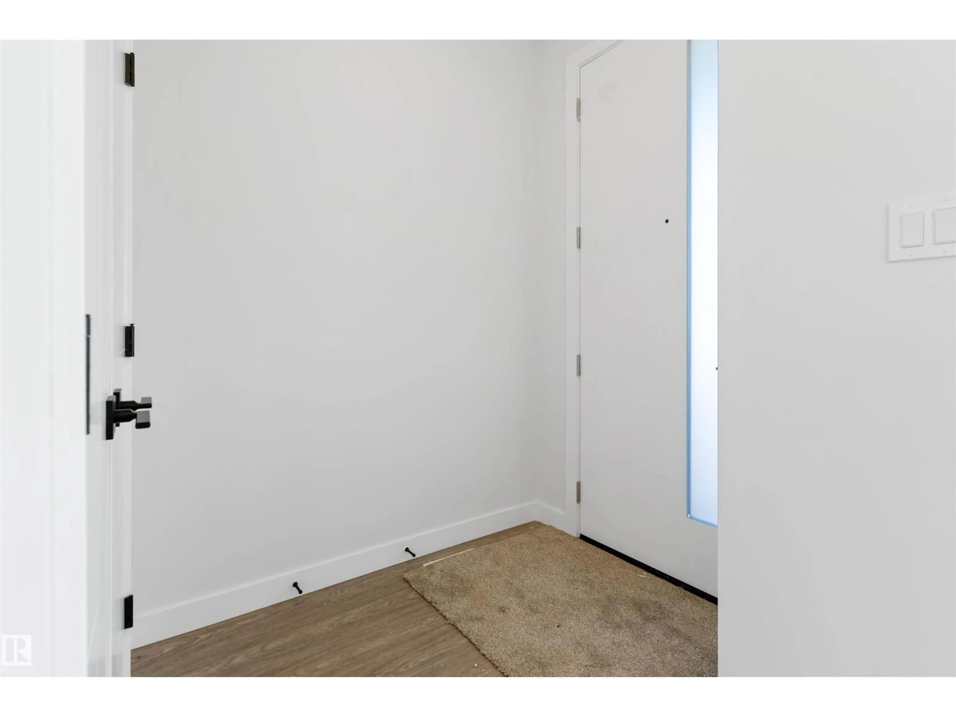 Unknown for NW - 12427 47 ST, Edmonton Alberta T5W5E5