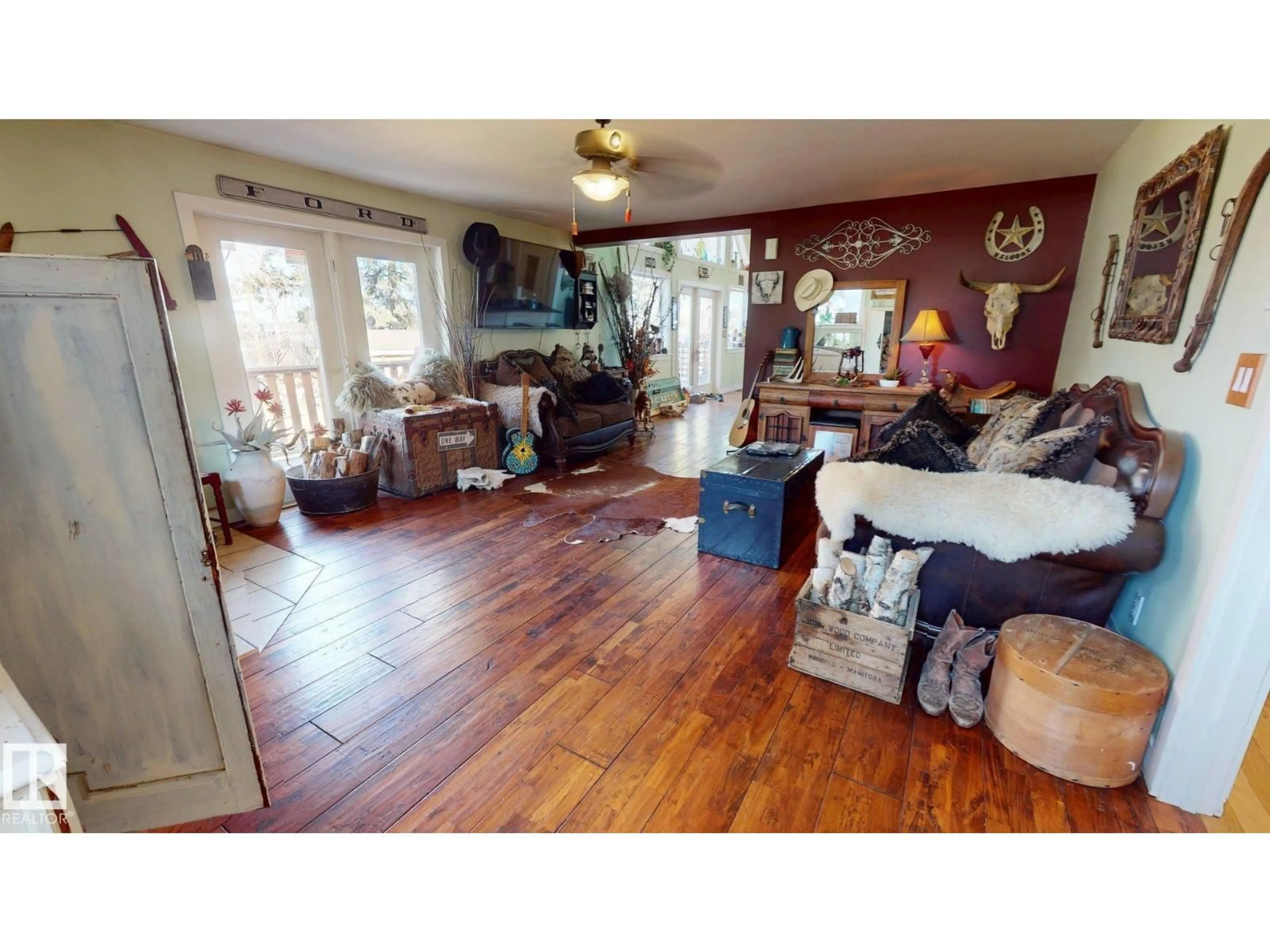 A pic of a room for 130 LAKESHORE DR, Rural Lac Ste. Anne County Alberta T0E1V0