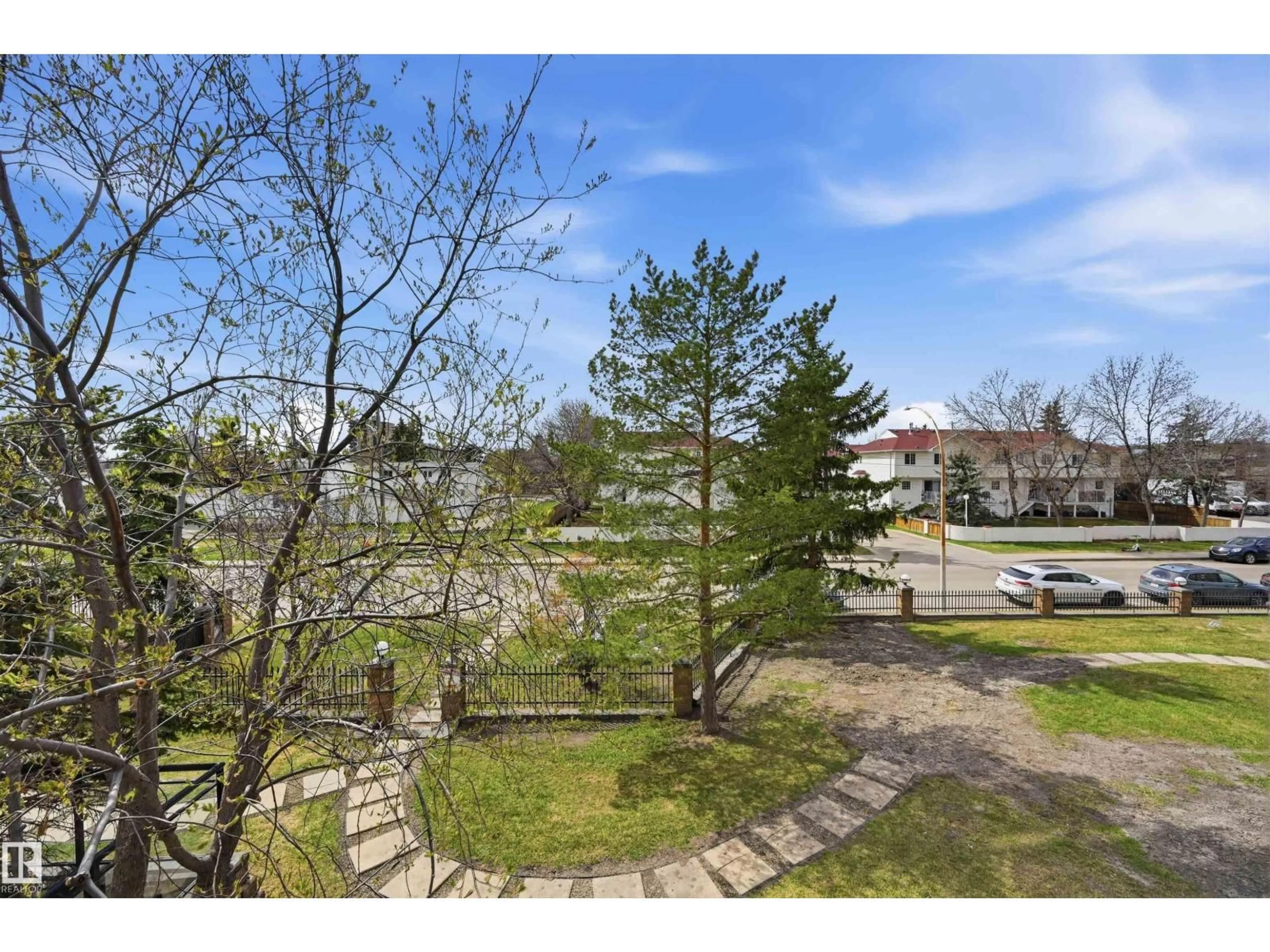 A pic from outside/outdoor area/front of a property/back of a property/a pic from drone, unknown for 248 - 4827 104A ST NW, Edmonton Alberta T6H0R5
