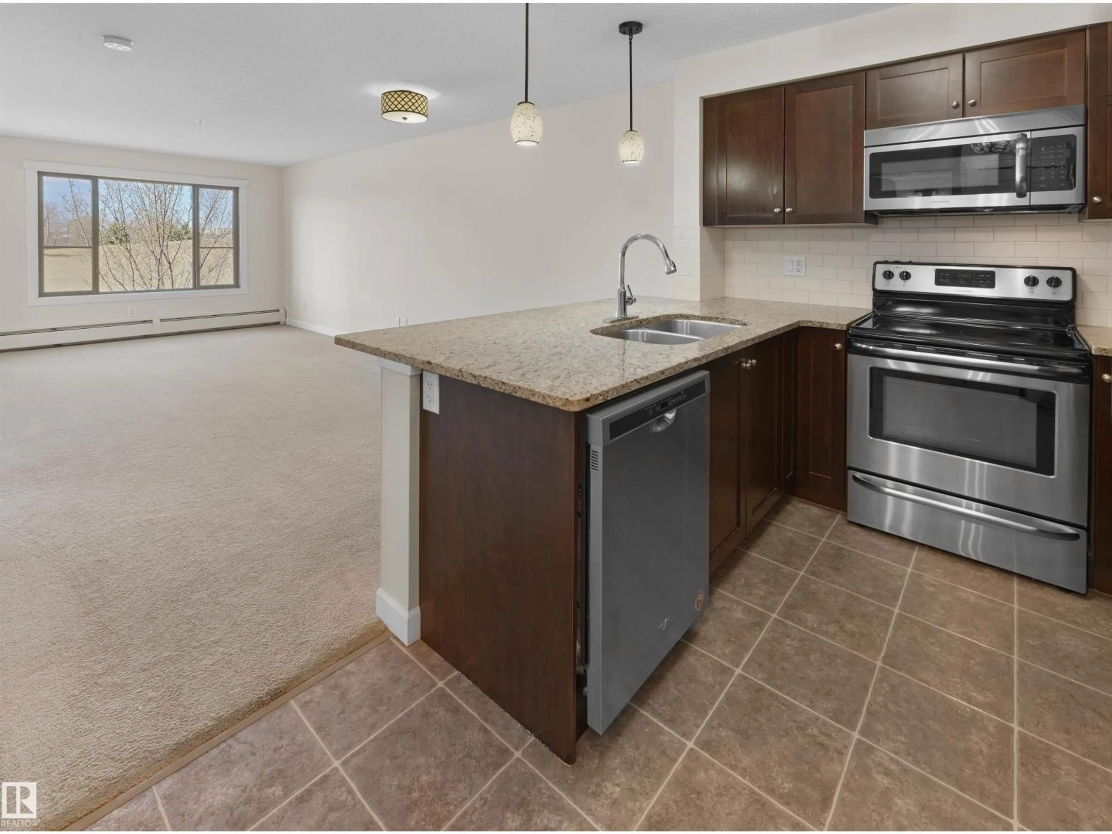 Unknown for 214 - 3715 WHITELAW LN, Edmonton Alberta T6W2C3