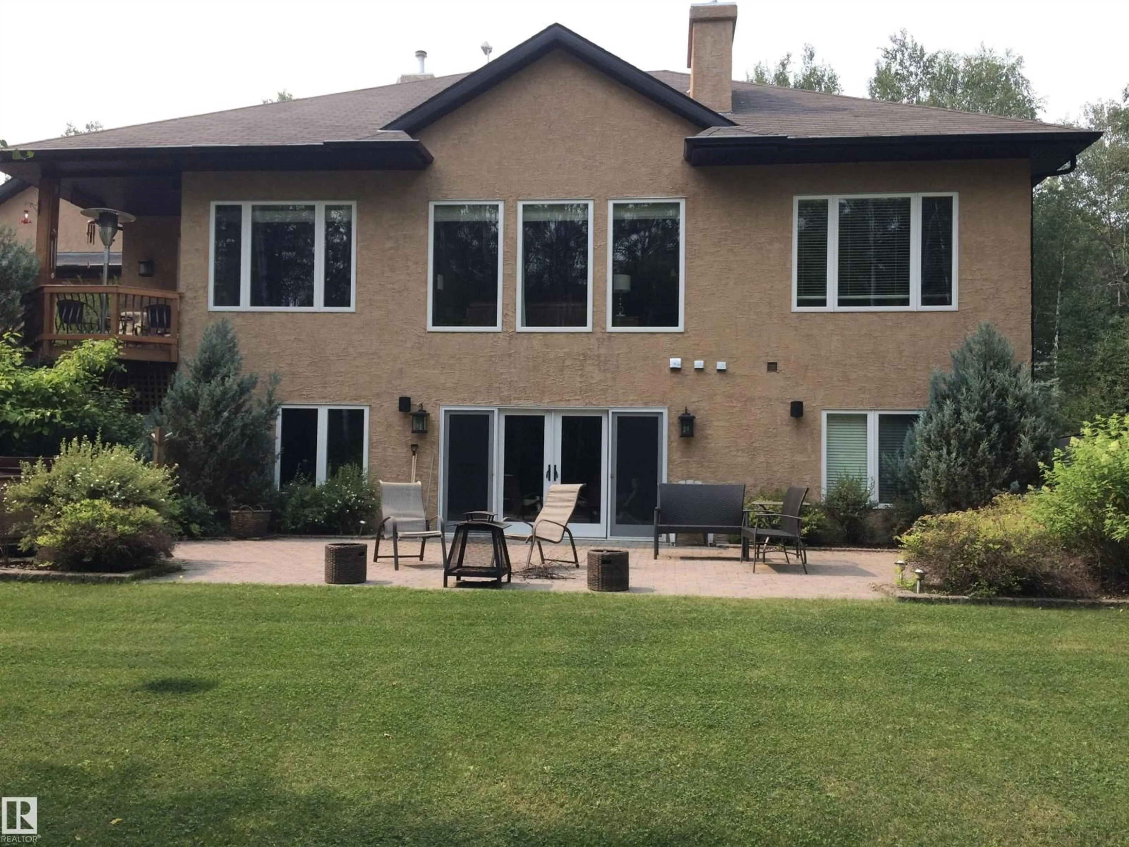 Patio, unknown for #7 - 26516 TWP ROAD 514, Rural Parkland County Alberta T7Y1E9