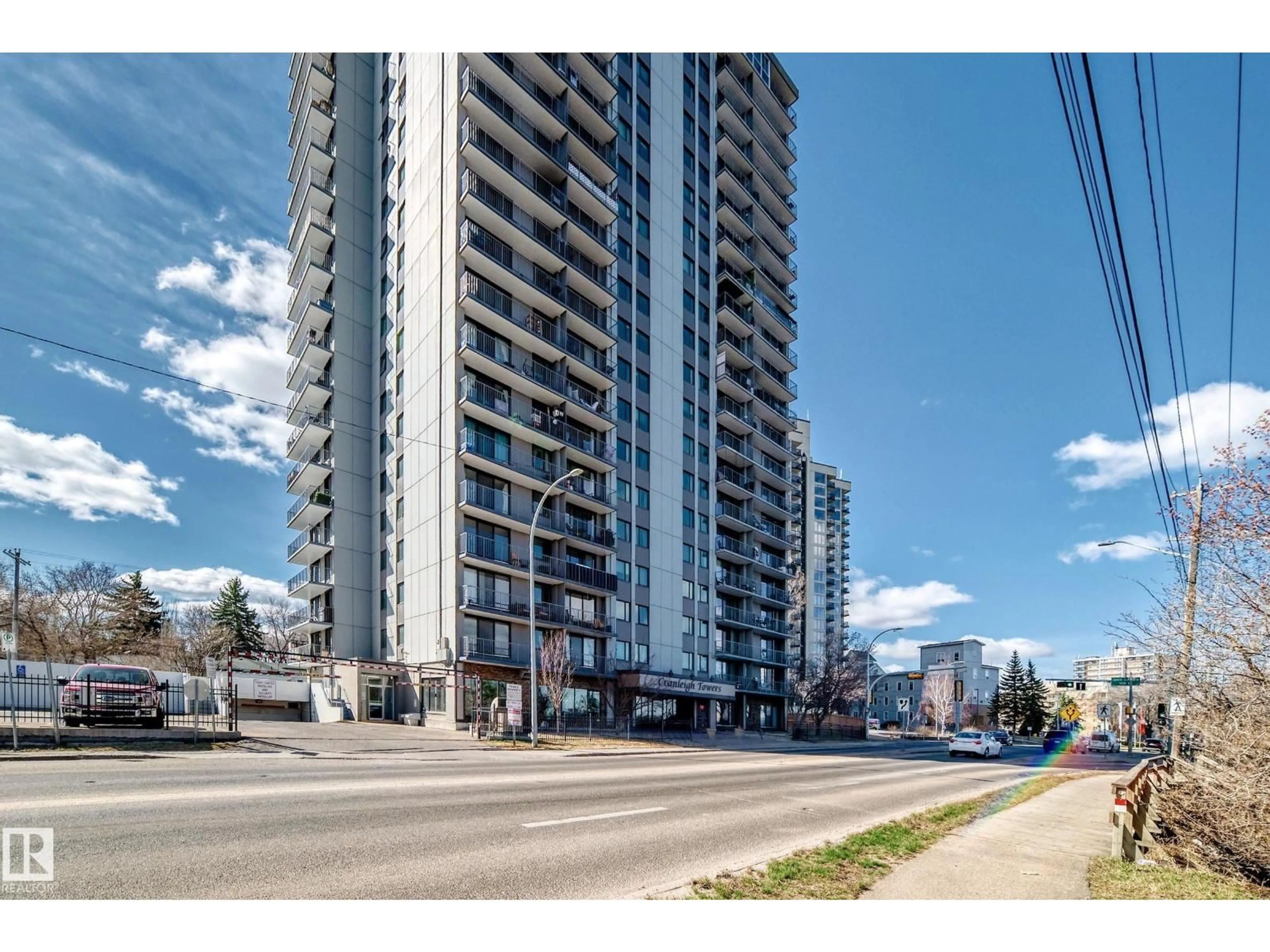 A pic from outside/outdoor area/front of a property/back of a property/a pic from drone, street for 10135 - 601 SASKATCHEWAN DR, Edmonton Alberta T6E4Y9