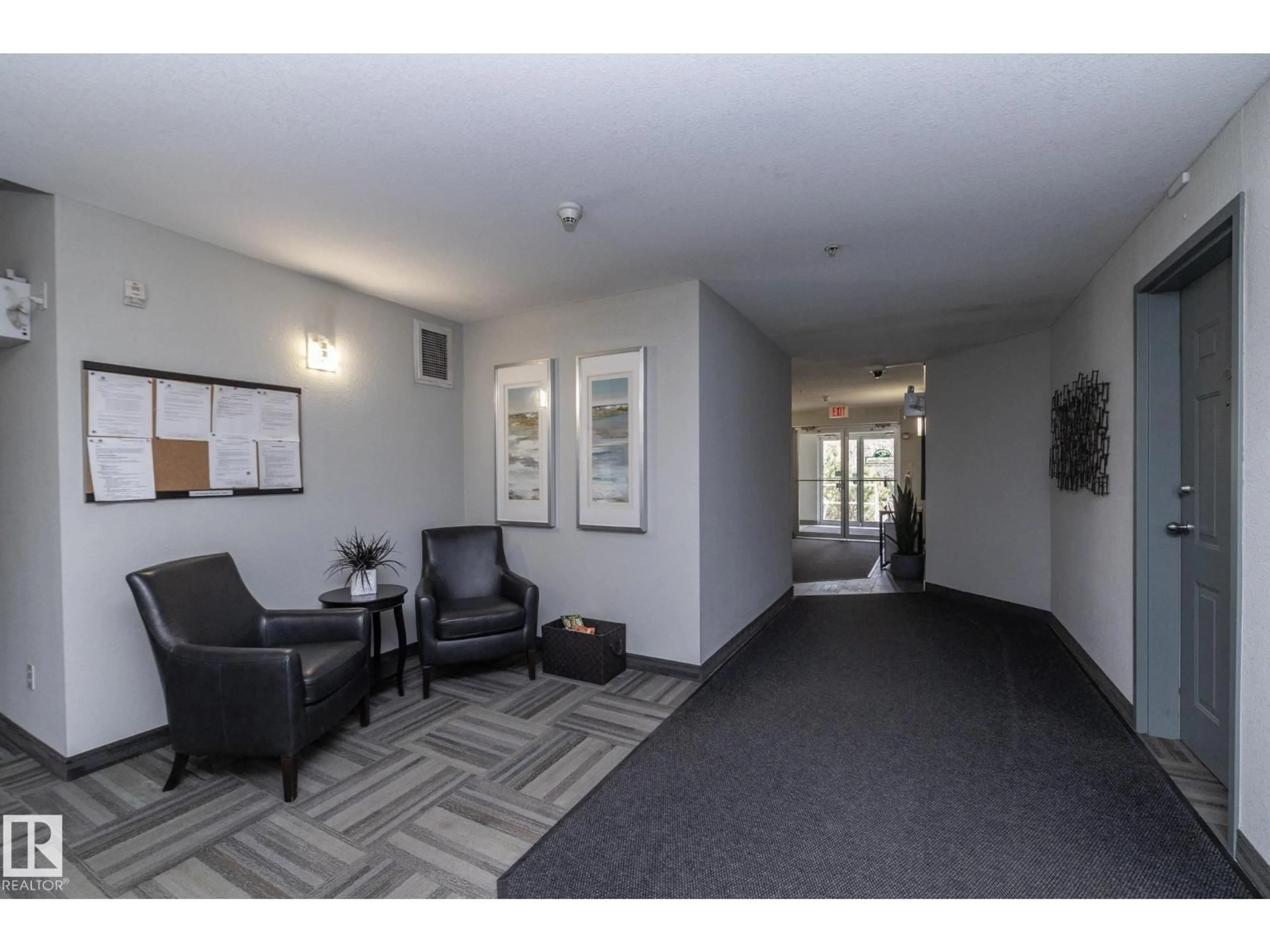 Indoor foyer for #102 - 304 LEWIS ESTATES BV, Edmonton Alberta T5T6Y7