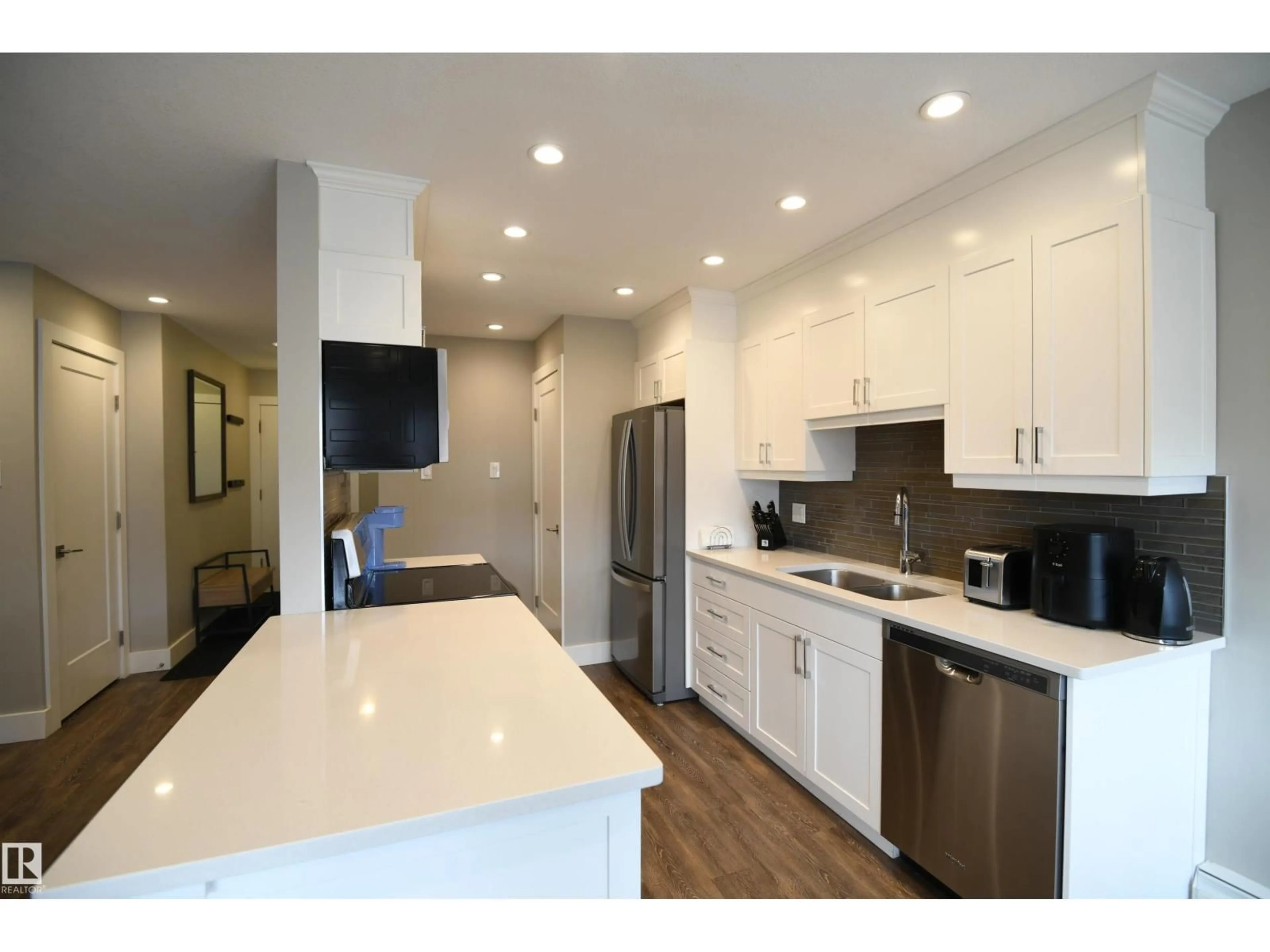 Open concept kitchen, unknown for 206 - 8125 110 ST NW, Edmonton Alberta T6G2P3