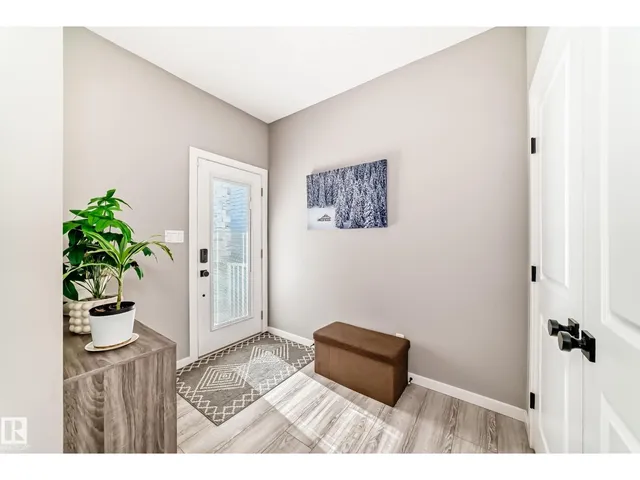 143 LARCH CR, Leduc 5