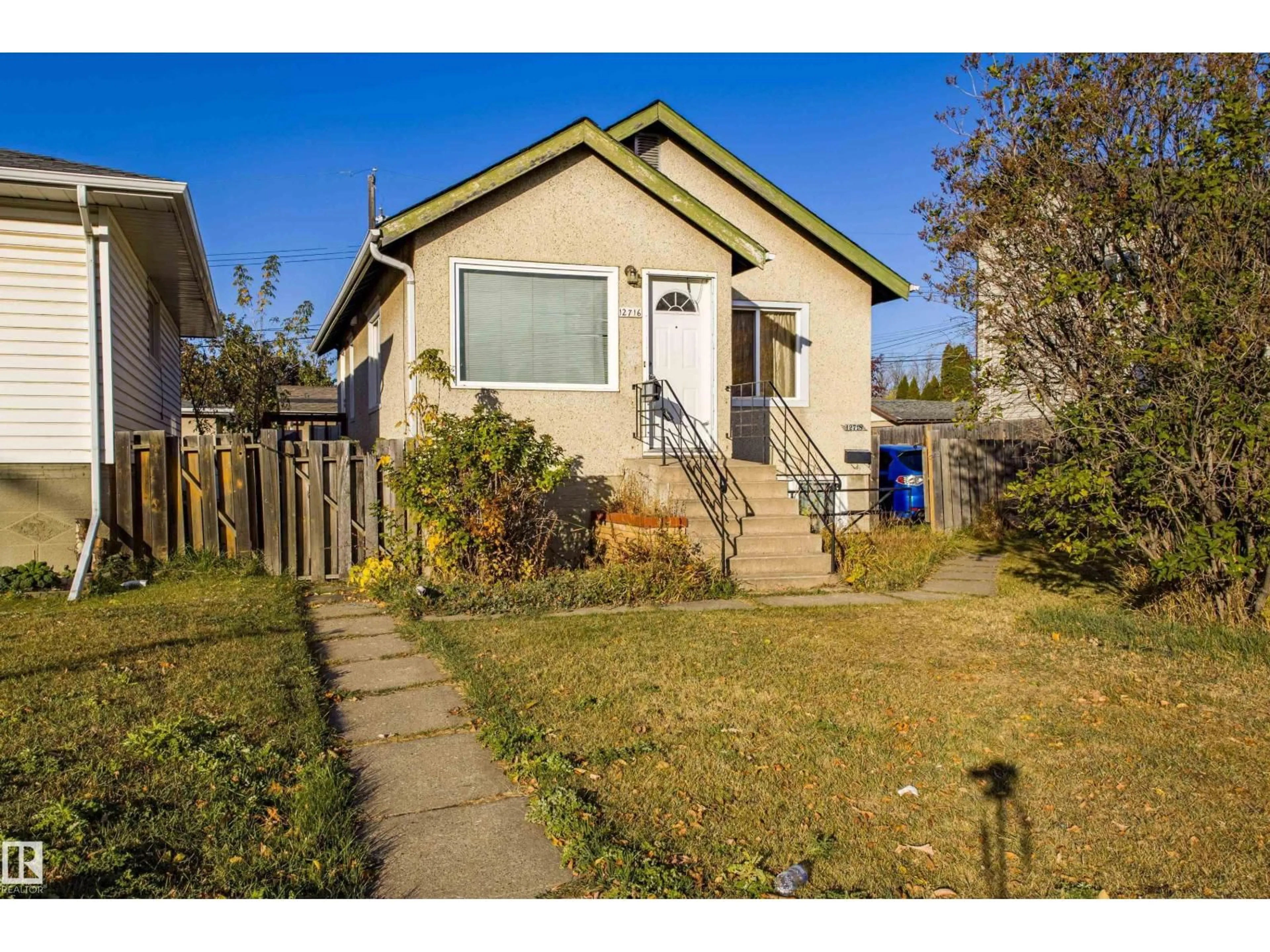 Unknown for 12718 - 12716 94 ST, Edmonton Alberta T5E3V5