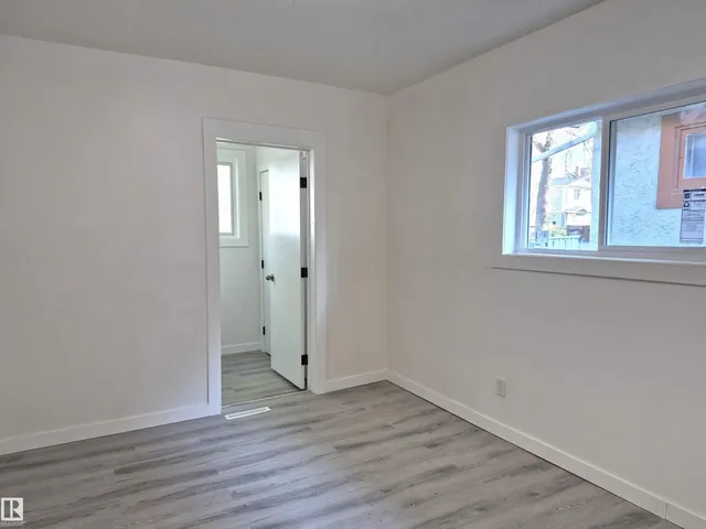 11240 94 ST, Edmonton 3