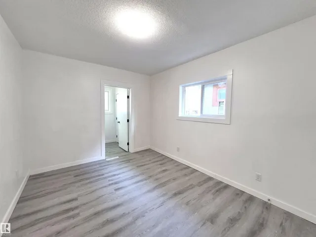 11240 94 ST, Edmonton 4