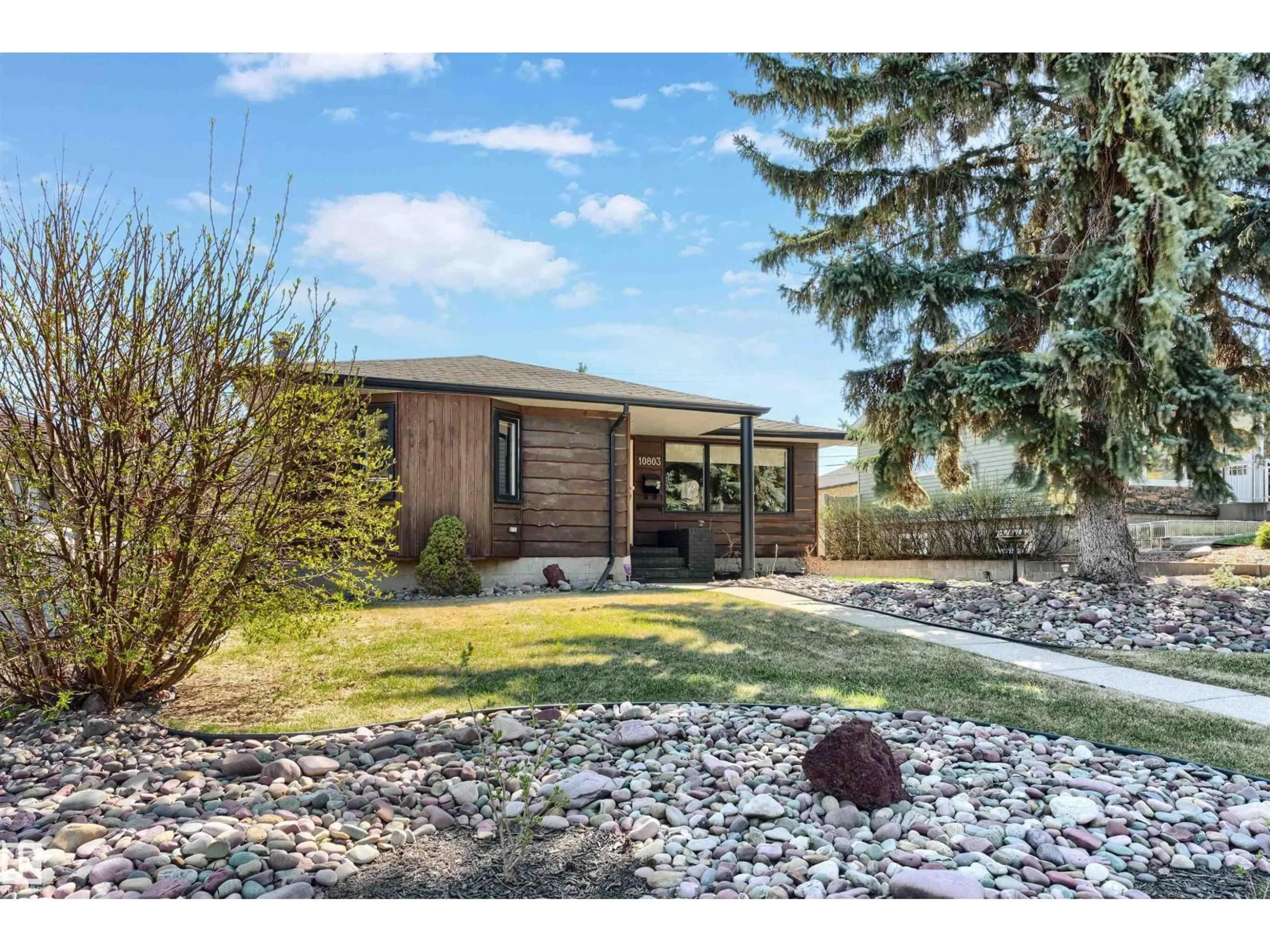 Unknown for NW - 10803 52 ST, Edmonton Alberta T6A2H4