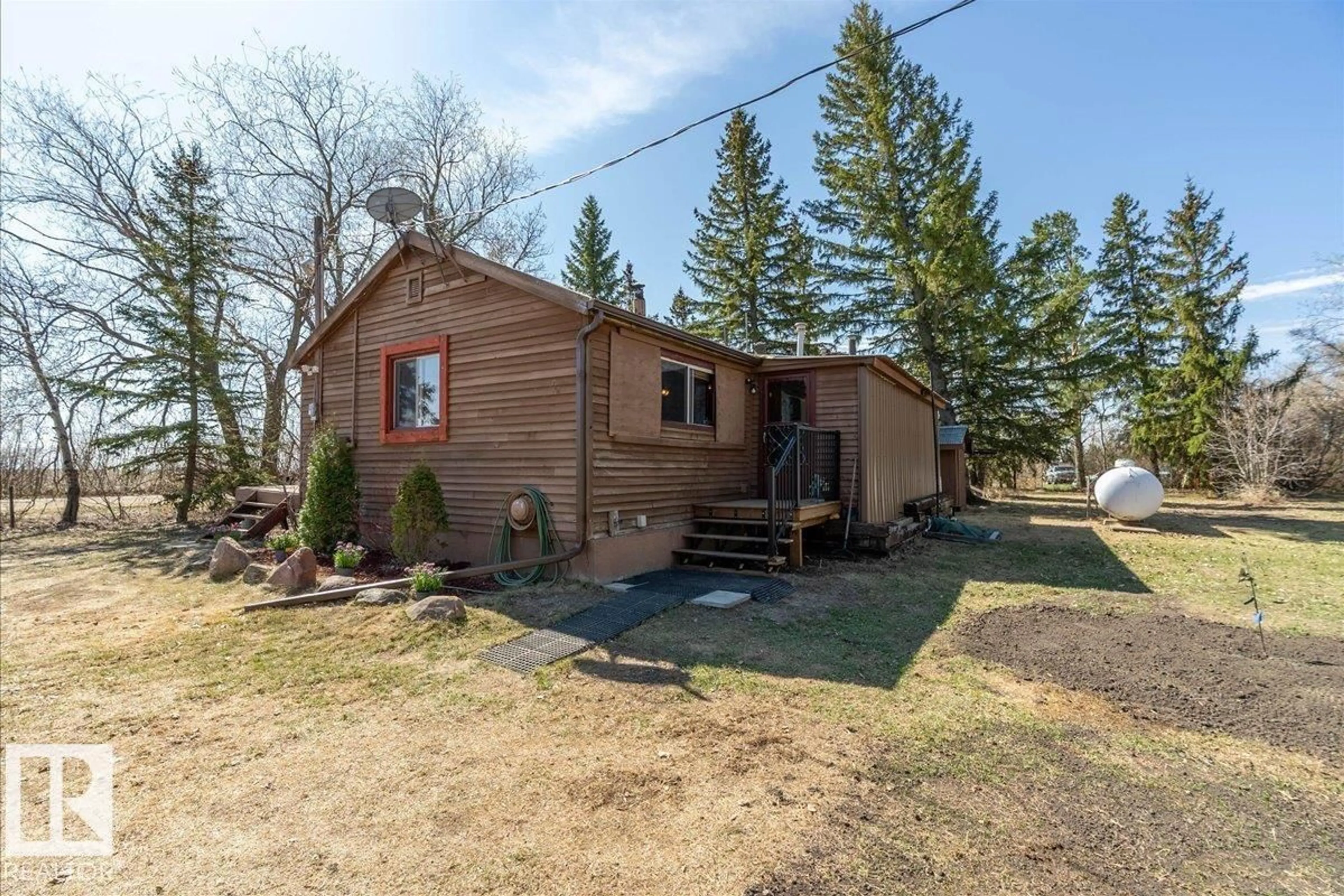 Unknown for 49216 RR 161 A, Rural Beaver County Alberta T0B2C0