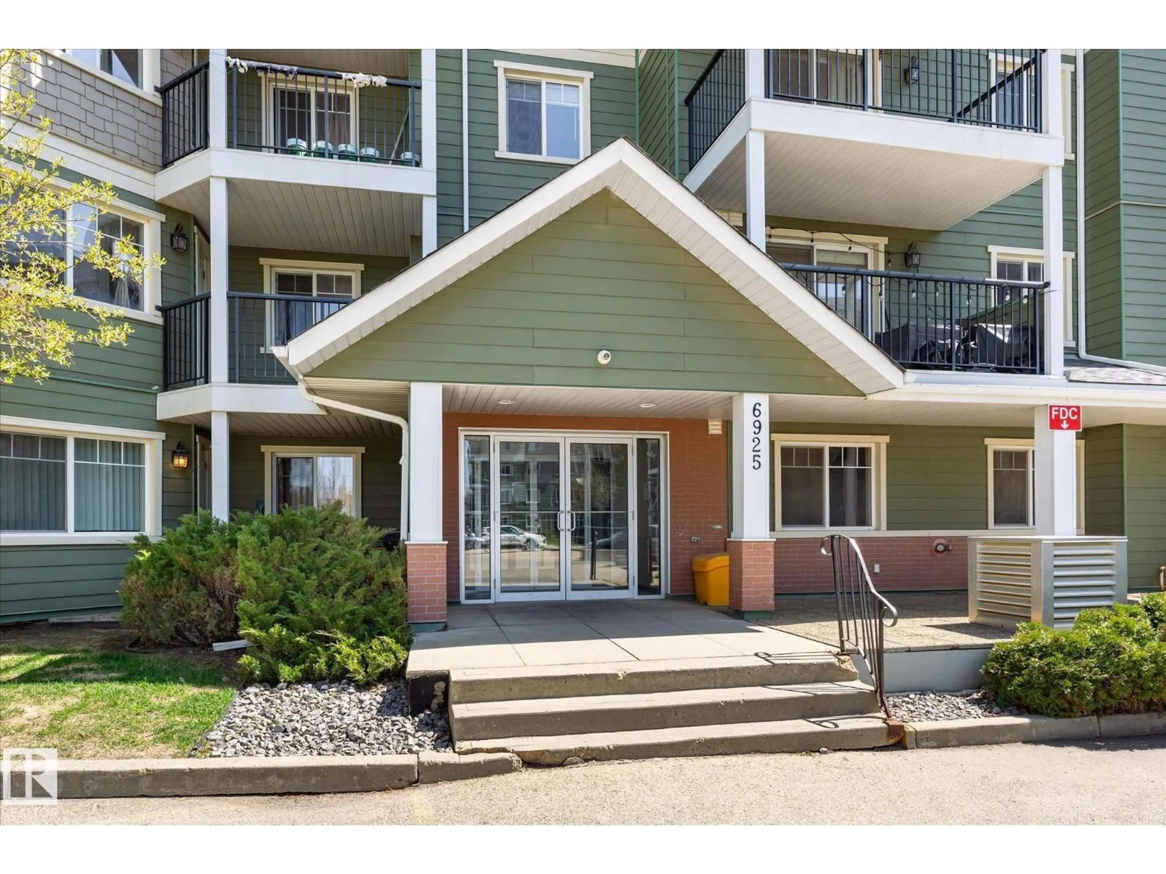 Unknown for #212 - 6925 199 ST, Edmonton Alberta T5T3X8
