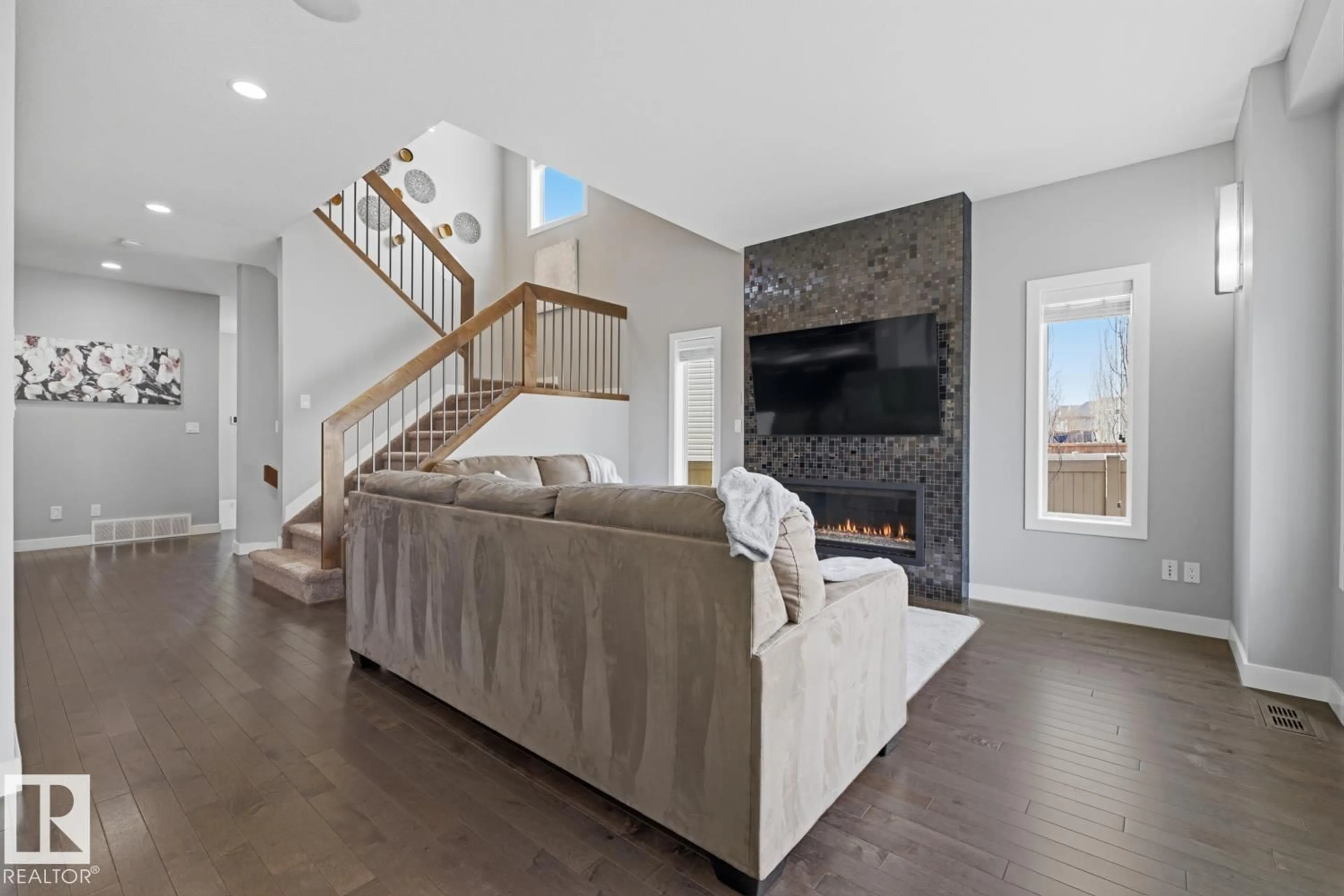 Living room with furniture, unknown for 1251 SECORD LD, Edmonton Alberta T5T4N4