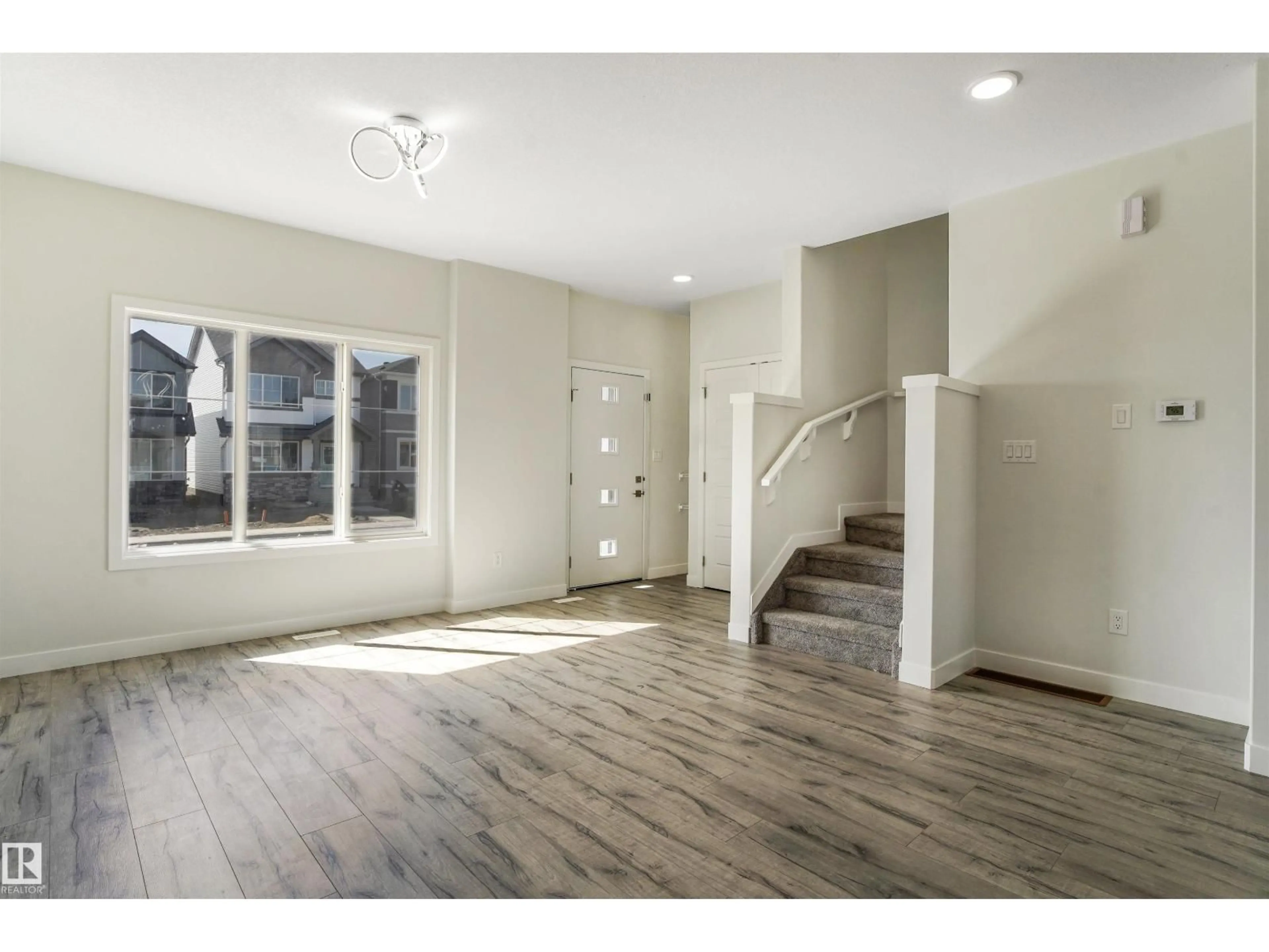 Unknown for 9455 COLAK LN, Edmonton Alberta T6W5B6