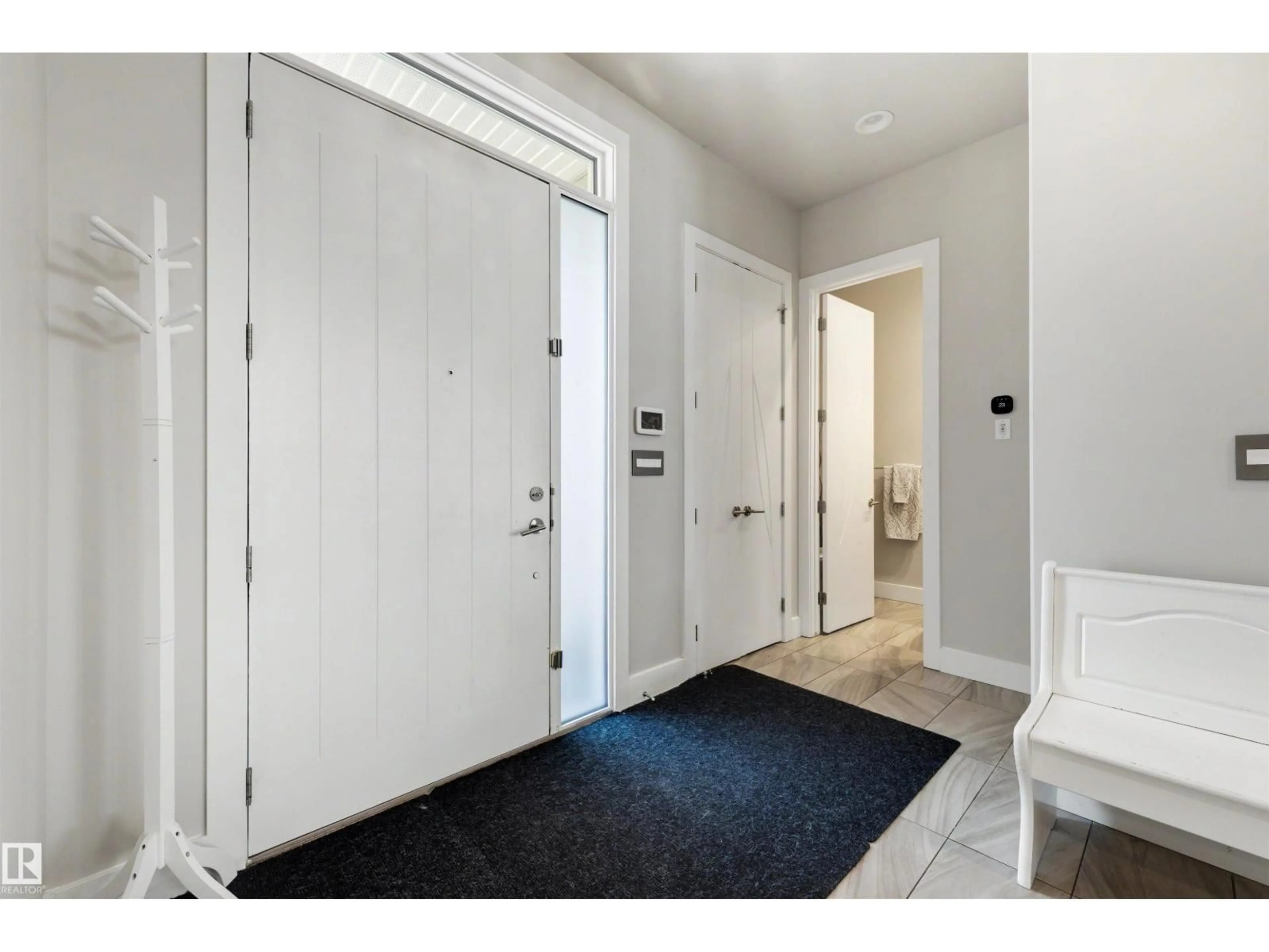 Indoor entryway for 9055 24 AV, Edmonton Alberta T6X0P4