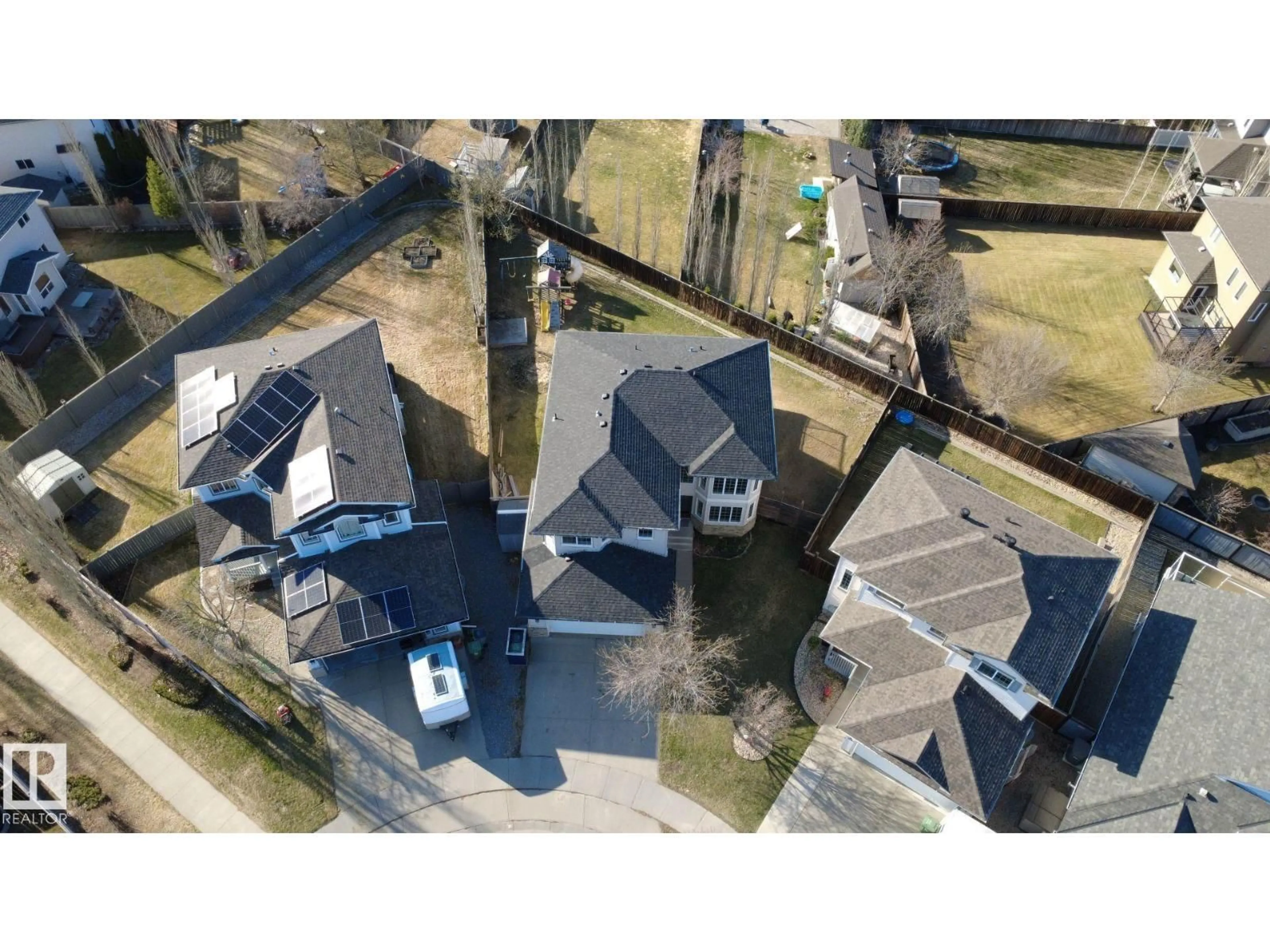 A pic from outside/outdoor area/front of a property/back of a property/a pic from drone, street for 32 CARRIERE CR, Beaumont Alberta T4X0A8