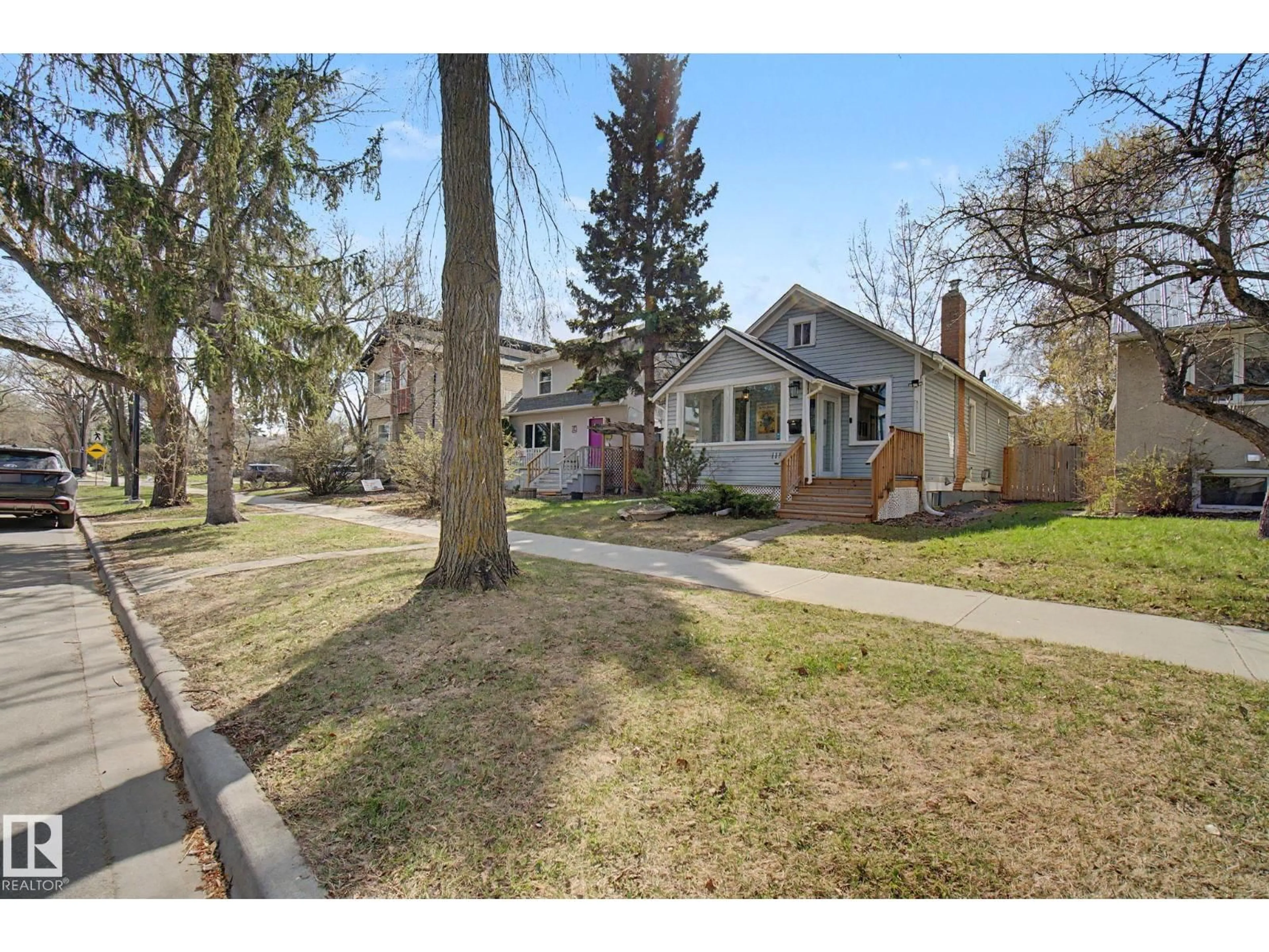 Unknown for NW - 1512 122 ST, Edmonton Alberta T5M0C1