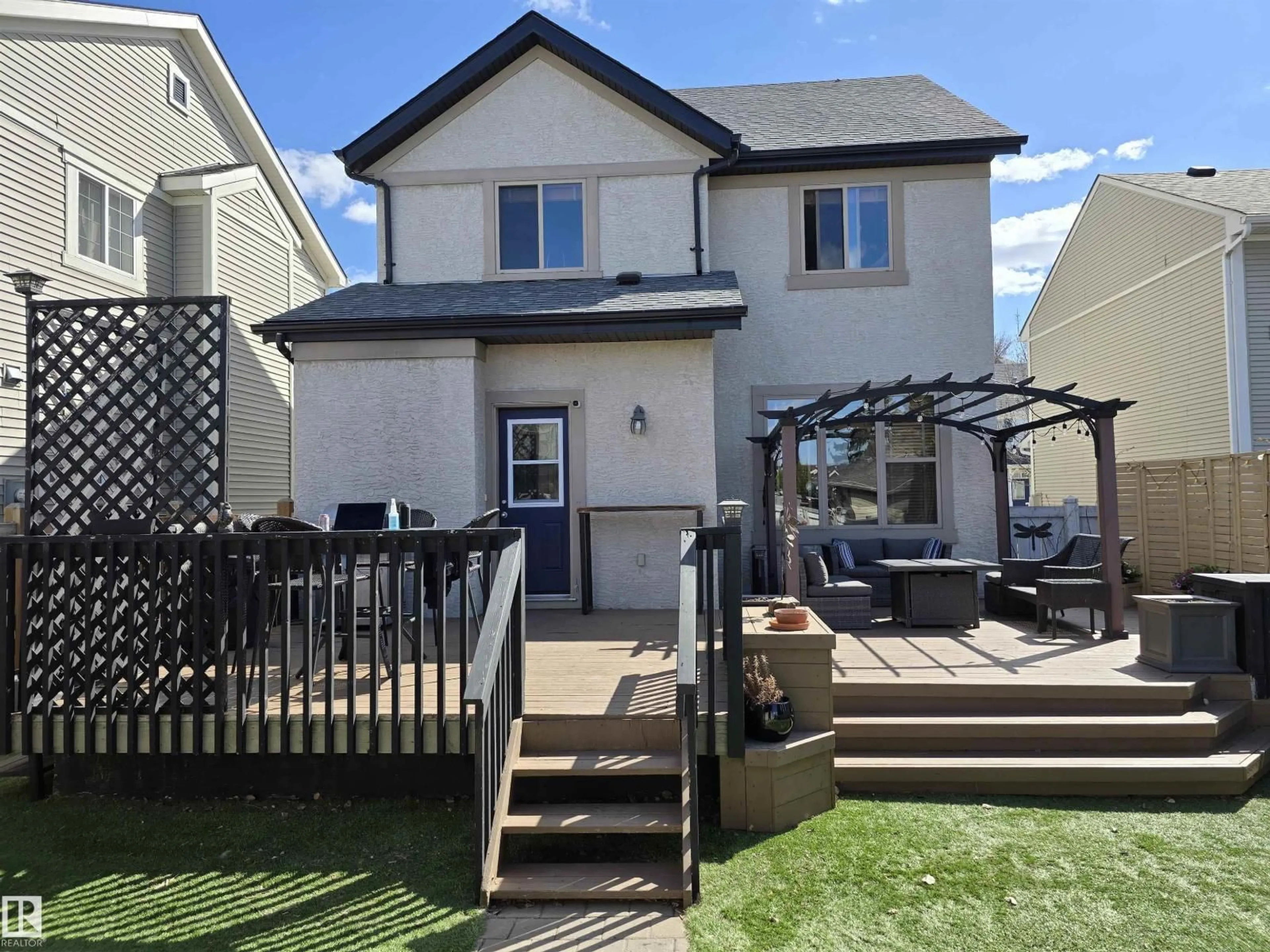 A pic from outside/outdoor area/front of a property/back of a property/a pic from drone, street for 1205 COLONEL STONE AV NW, Edmonton Alberta T5E0E4