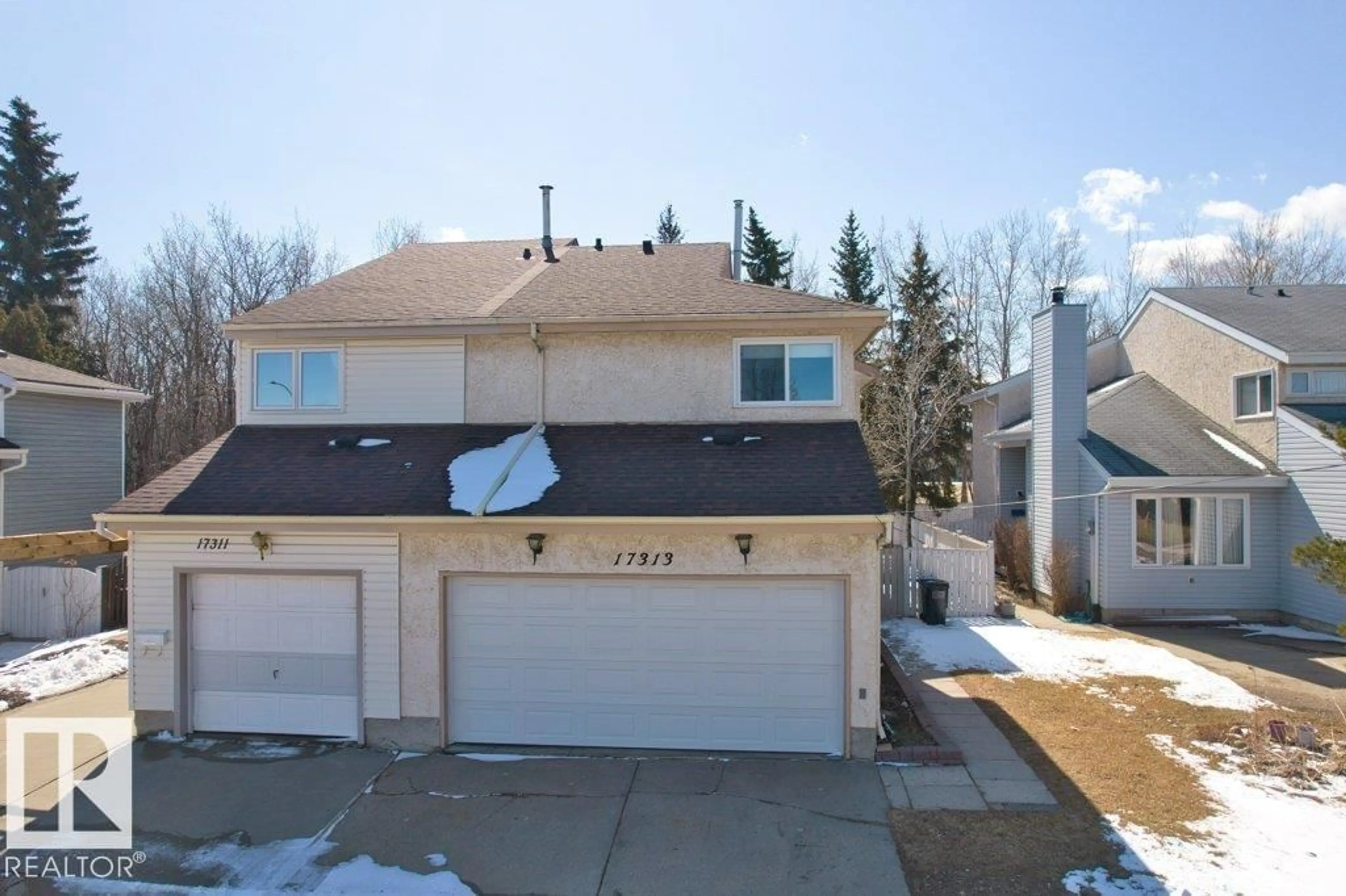 A pic from outside/outdoor area/front of a property/back of a property/a pic from drone, unknown for 17313 60 AV, Edmonton Alberta T6M1E9