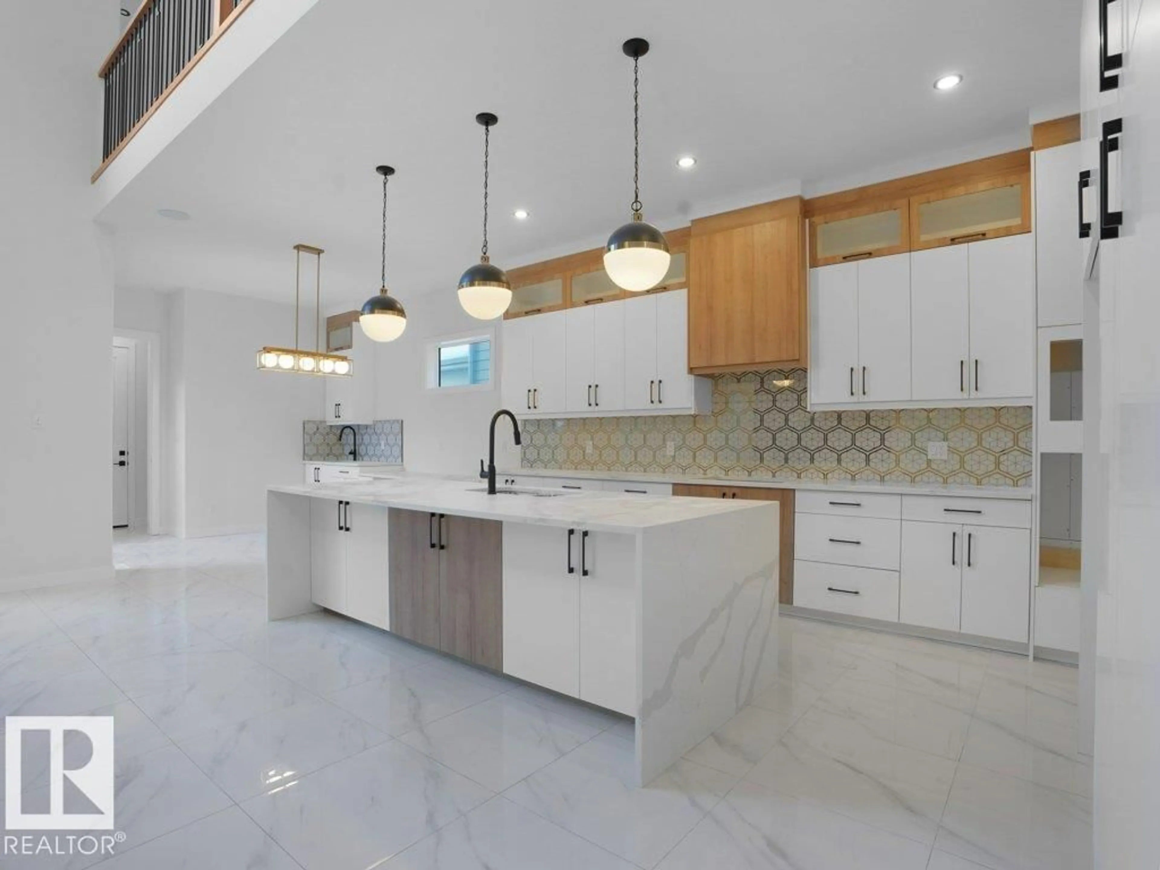 Open concept kitchen, ceramic/tile floor for 6129 CRAWFORD DR, Edmonton Alberta T6W4L8