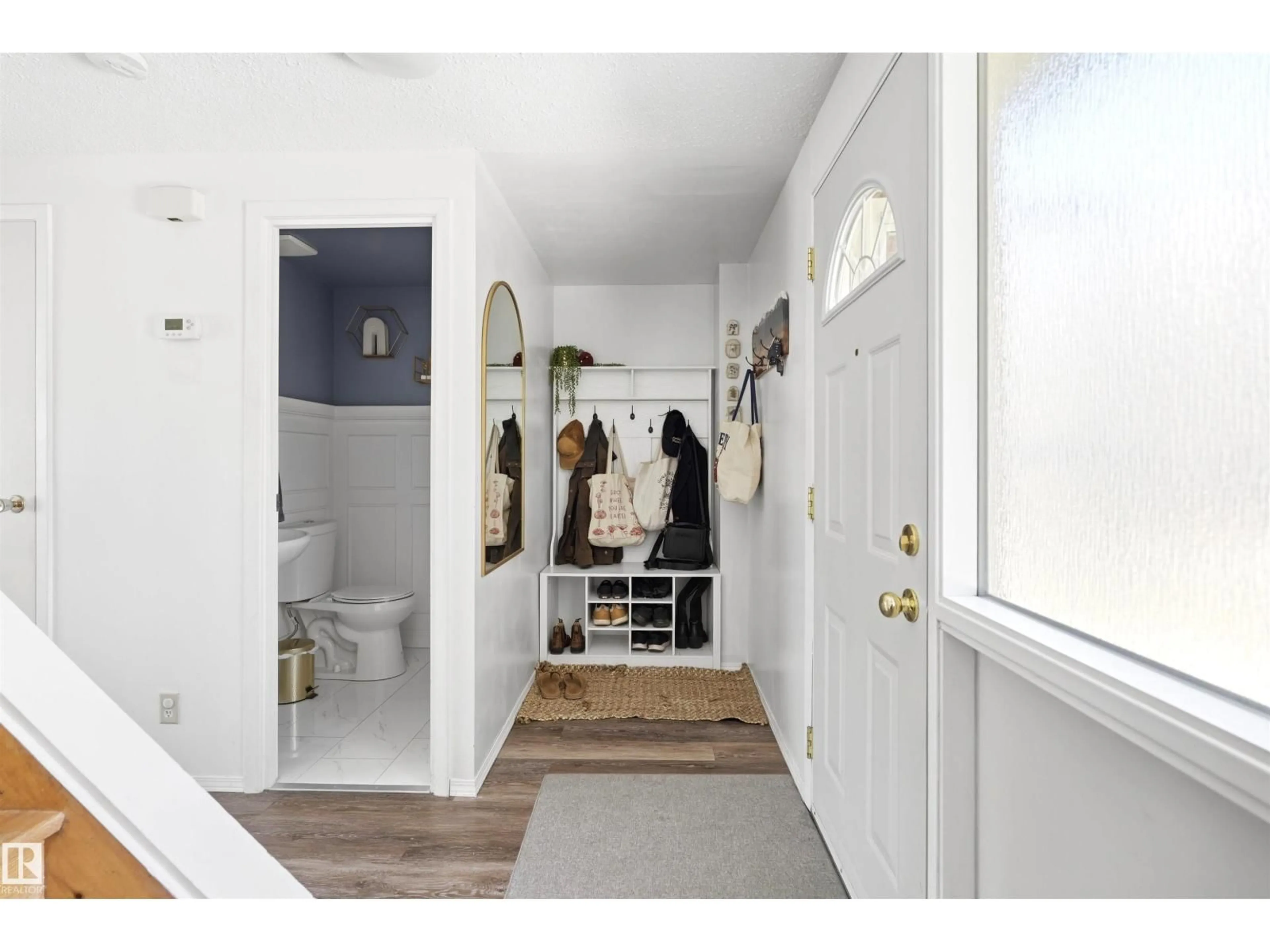 Indoor entryway for 61 RIDGEWOOD TC, St. Albert Alberta T8N0E9