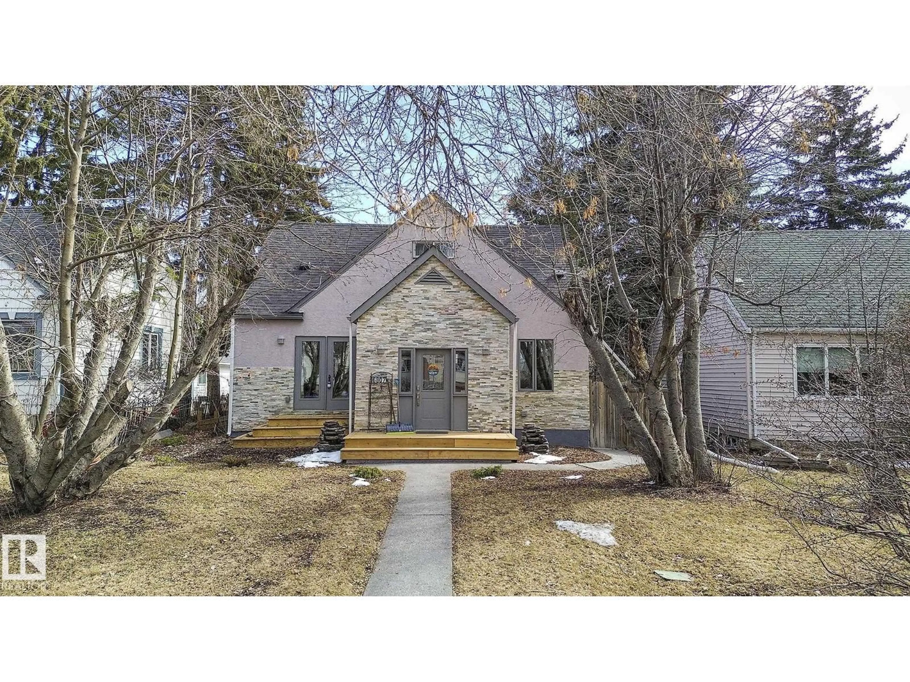 Unknown for NW - 6807 112A ST, Edmonton Alberta T6H3K5