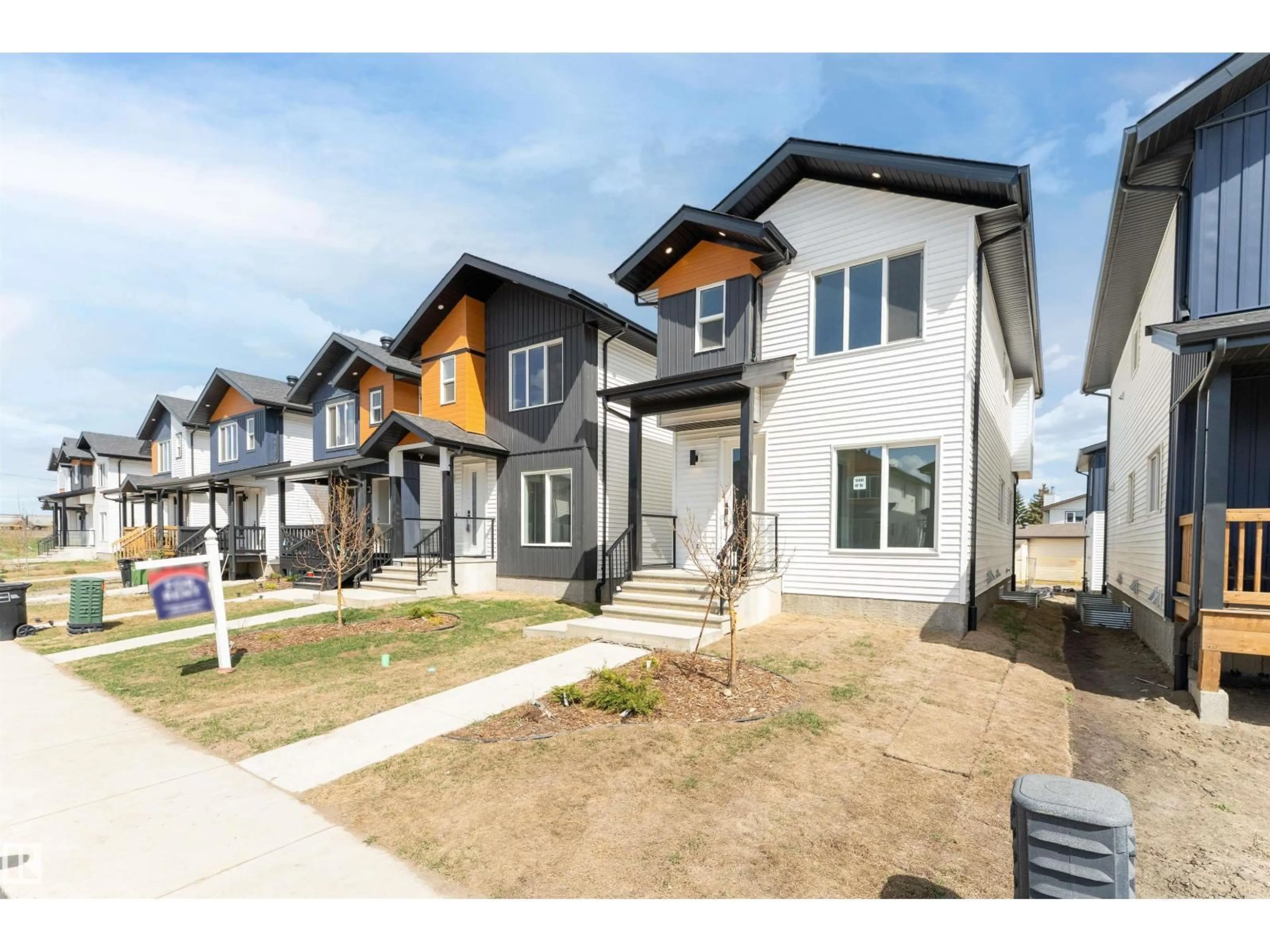 Unknown for 12447 47 ST, Edmonton Alberta T5W5E5
