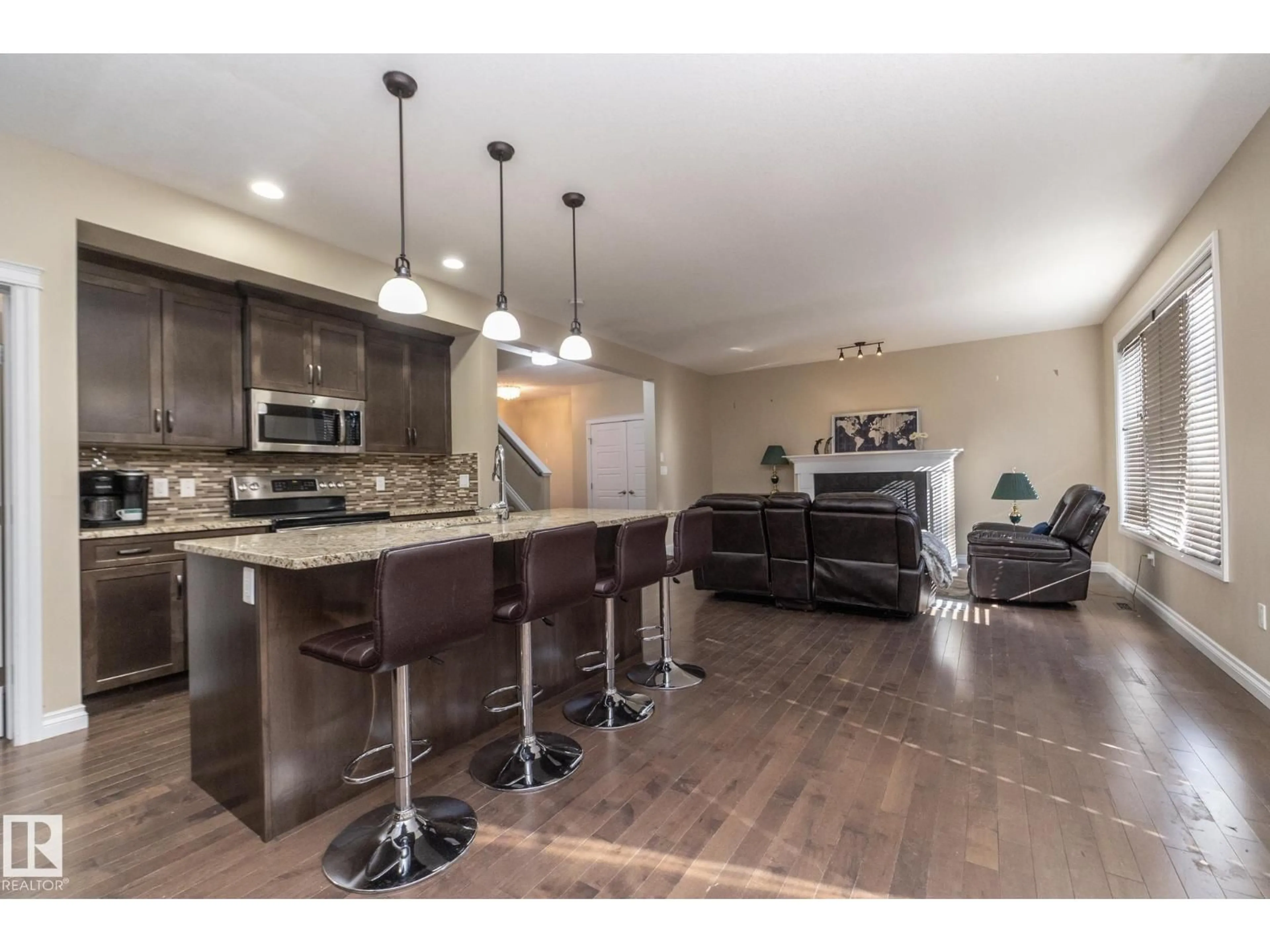 Open concept kitchen, unknown for 151 CALEDONIA DR, Leduc Alberta T9E0N2